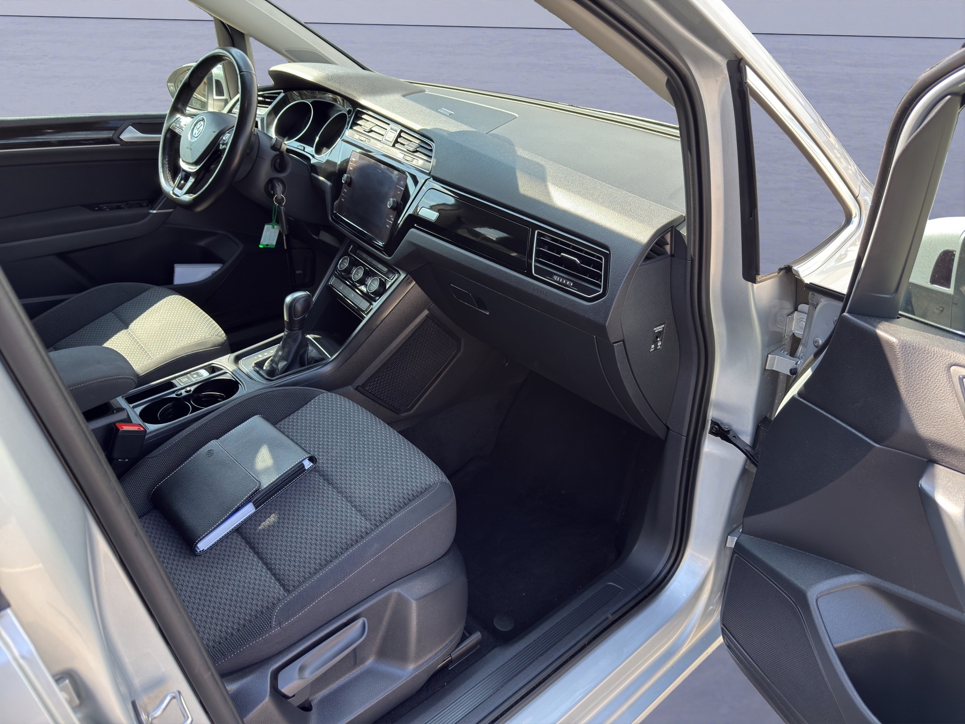VW Touran 1.5 TSI EVO Highline DSG-image-8