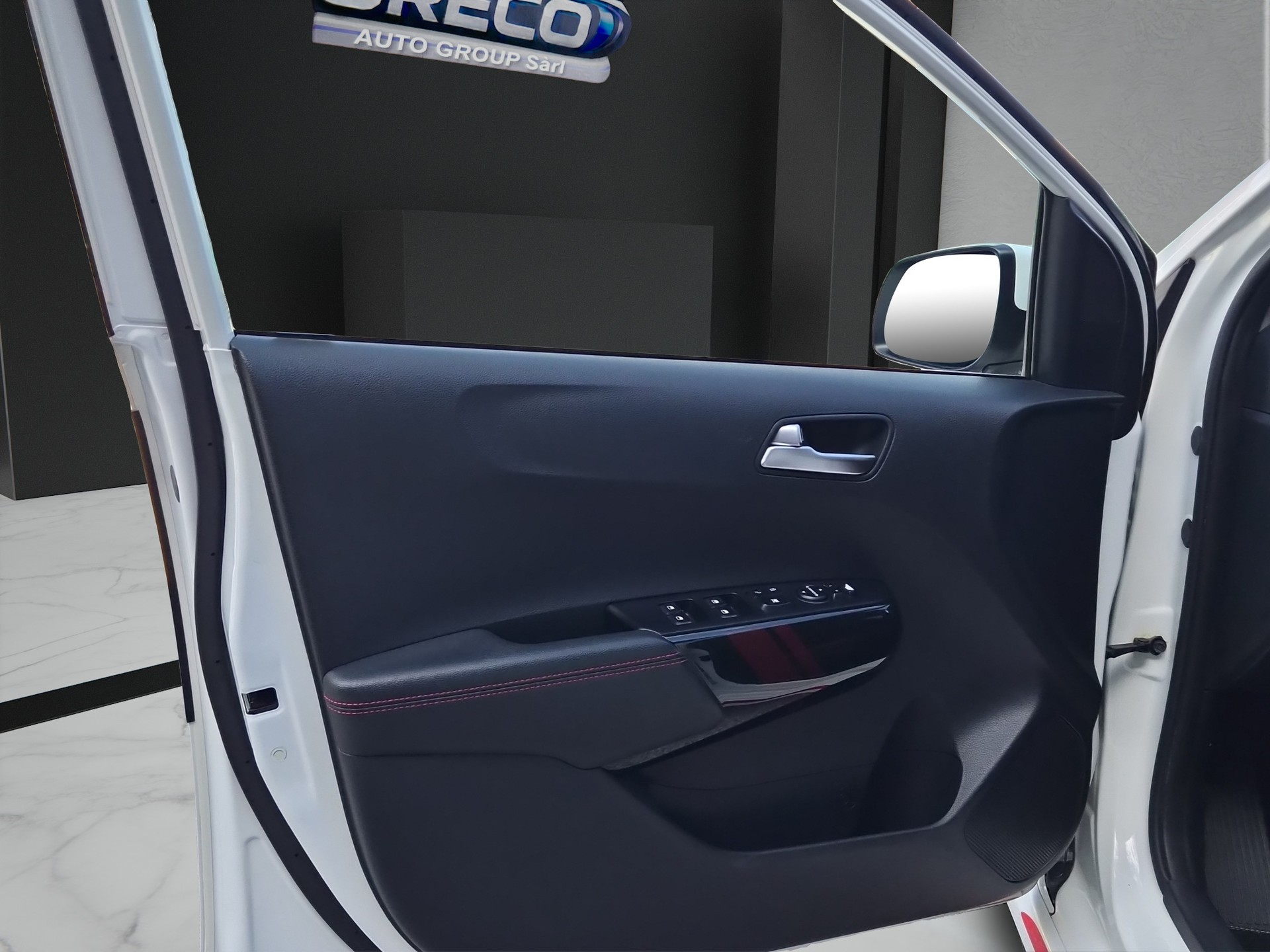 KIA Picanto 1.2 CVVT GT-Line-image-13
