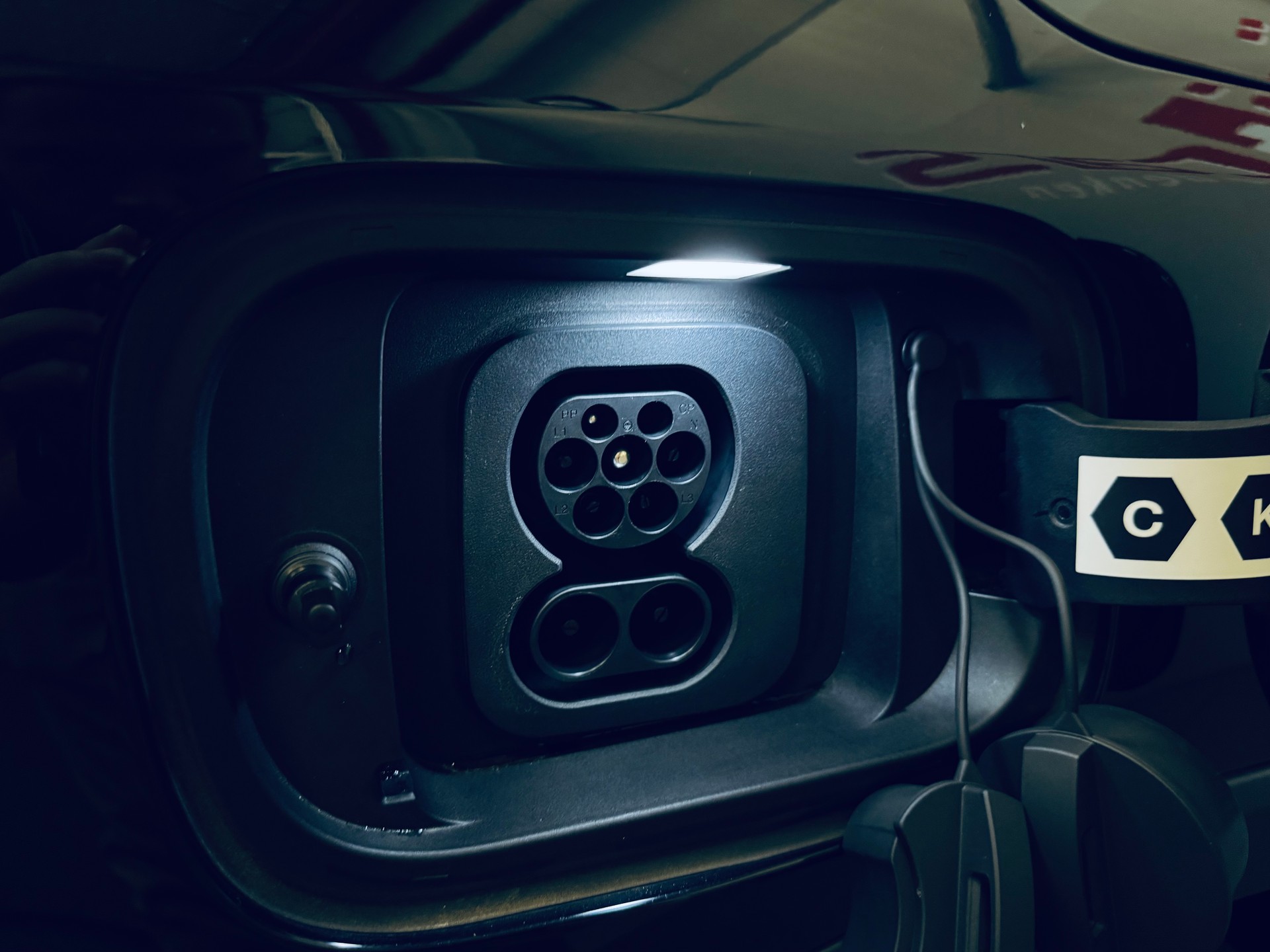 BYD Dolphin Surf 43 kWh Comfort-image-17