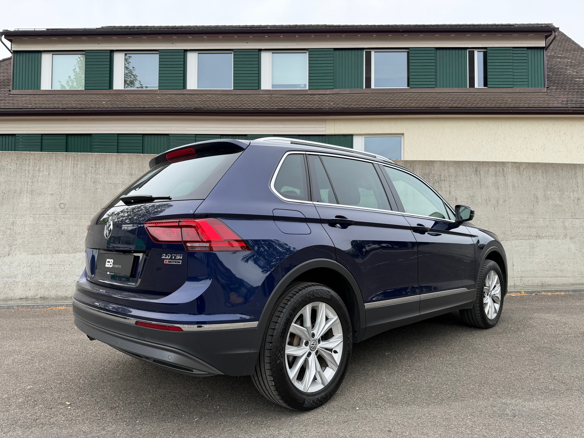 VW Tiguan 2.0TSI Comfortline 4Motion DSG-image-14