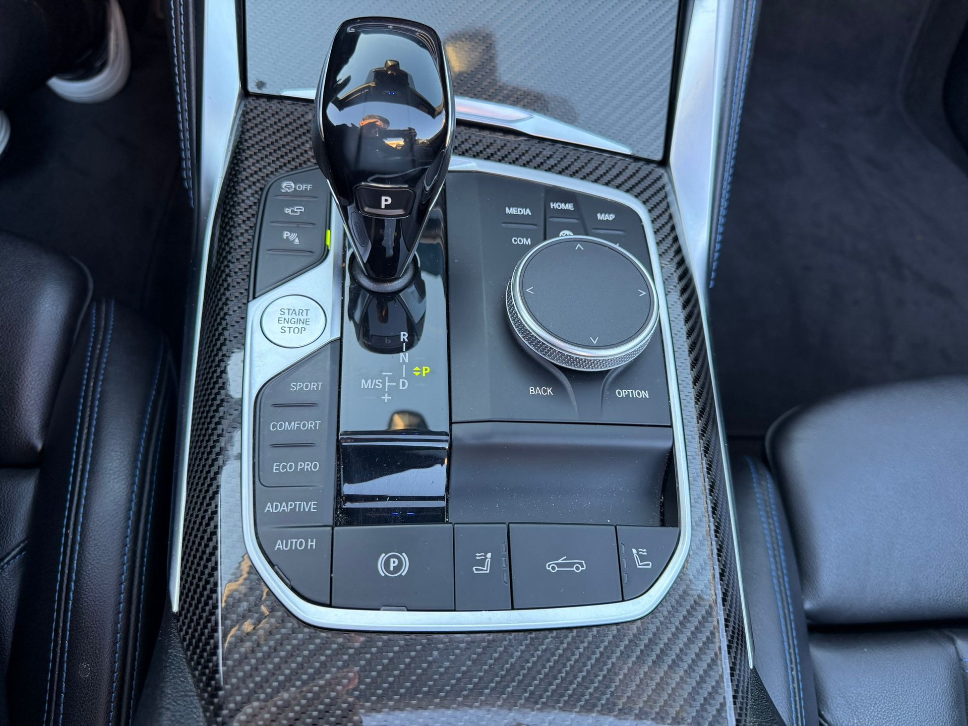 BMW M440i xDrive 48V Cabriolet Steptronic Garantie 2 ans 🇨🇭-image-24