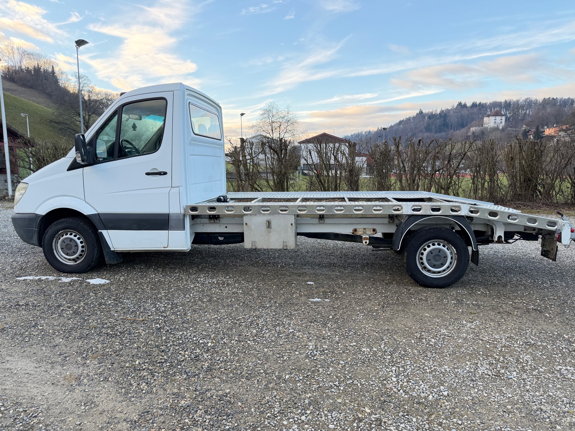 MERCEDES-BENZ AUTOTRANSPORTER 1600 kg Nutzlast mit Anhänger-image-4