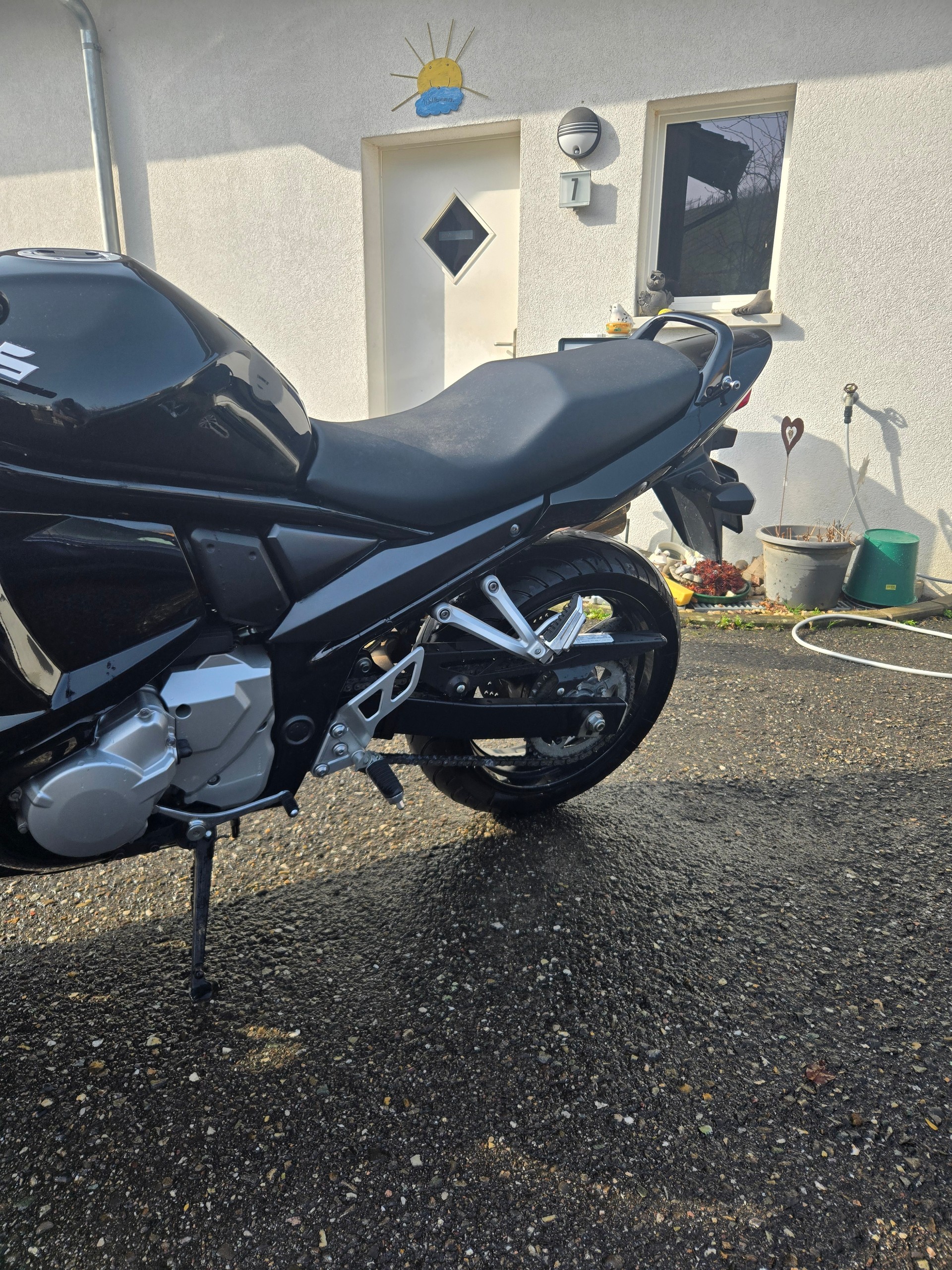 SUZUKI GSX 650F-image-4
