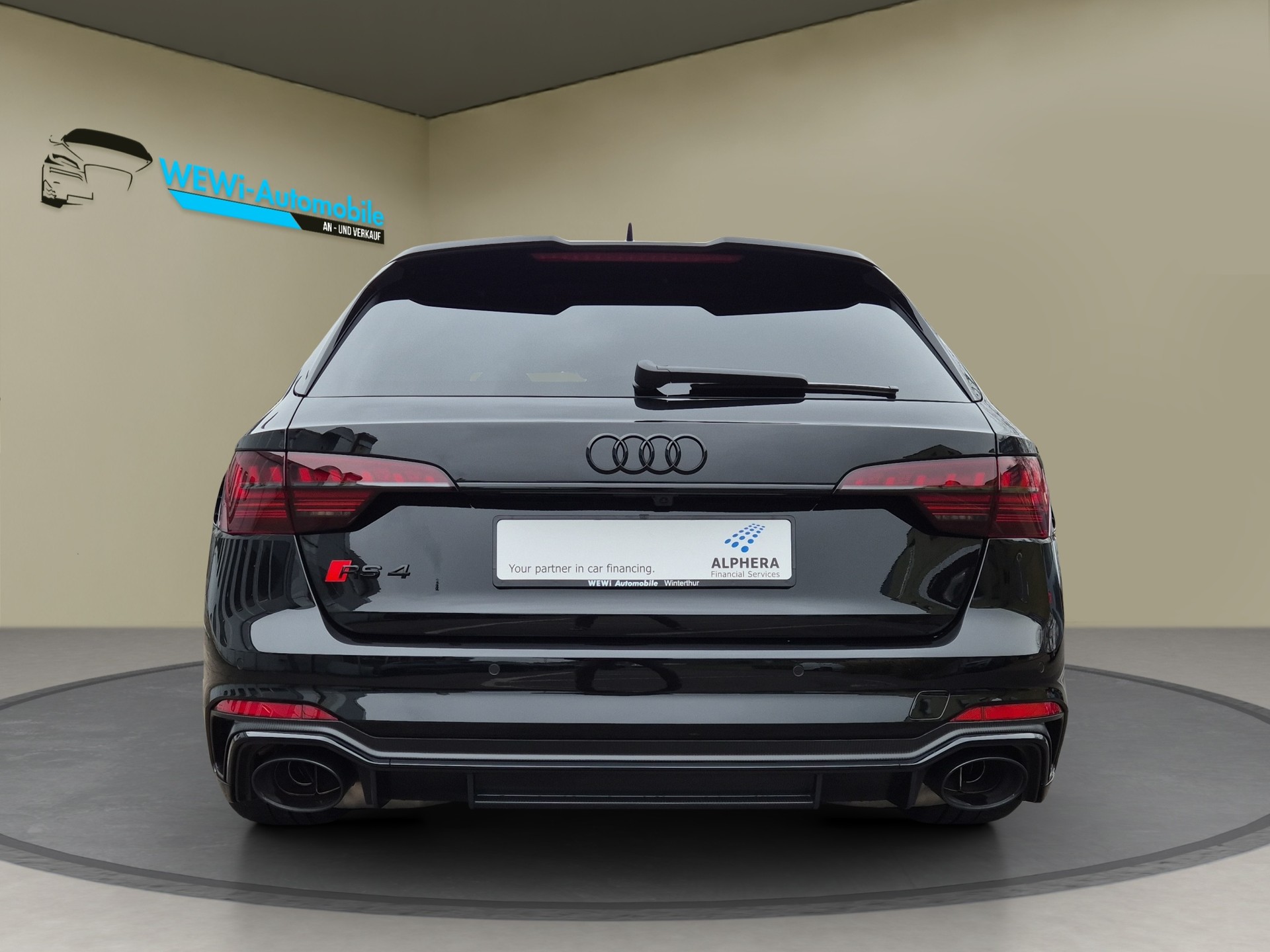AUDI RS4 Avant 25 year edition quattro tiptronic-image-3