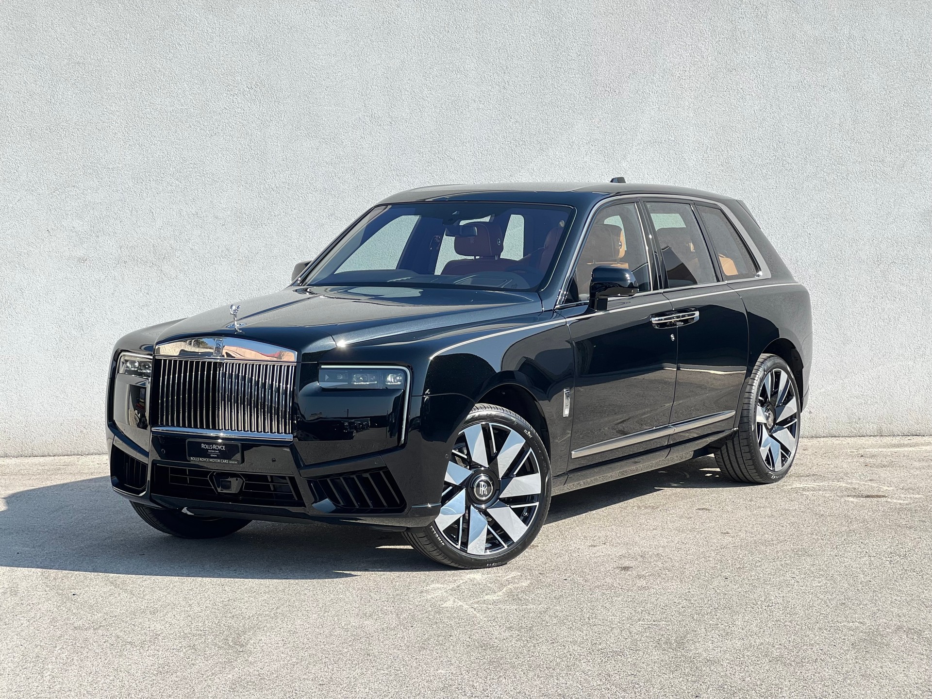 ROLLS-ROYCE Cullinan 6.7 V12