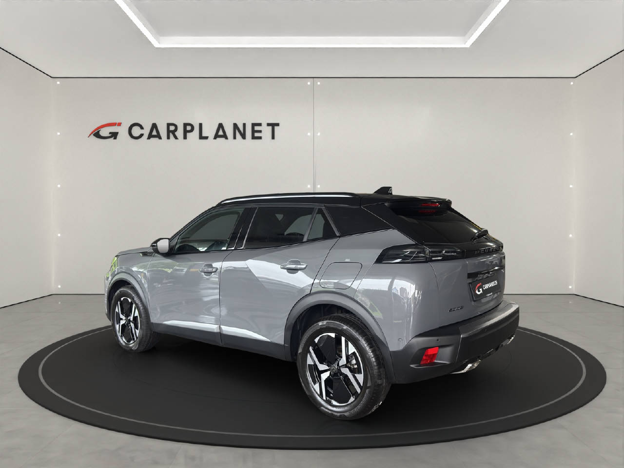 PEUGEOT 2008 1.2 Hybrid 145 PS GT-showroom-element-2