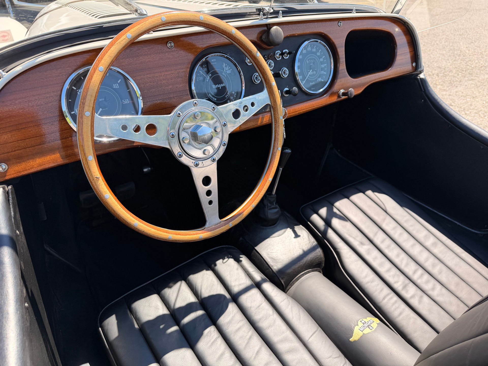 MORGAN Plus 4 - VETERAN-image-11