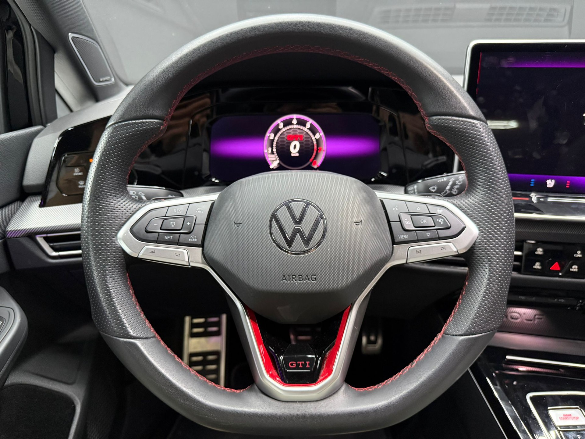 VW Golf 2.0 TSI GTI DSG-image-9