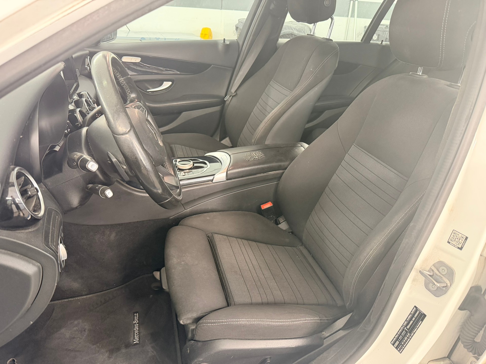 MERCEDES-BENZ C 220 d Swiss Star 4Matic 9G-Tronic-image-11