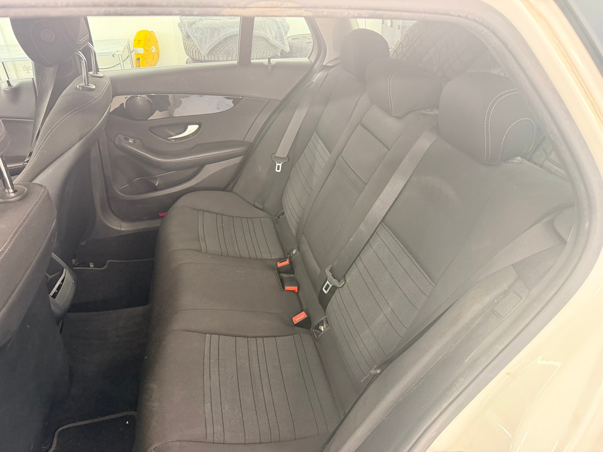 MERCEDES-BENZ C 220 d Swiss Star 4Matic 9G-Tronic-image-8