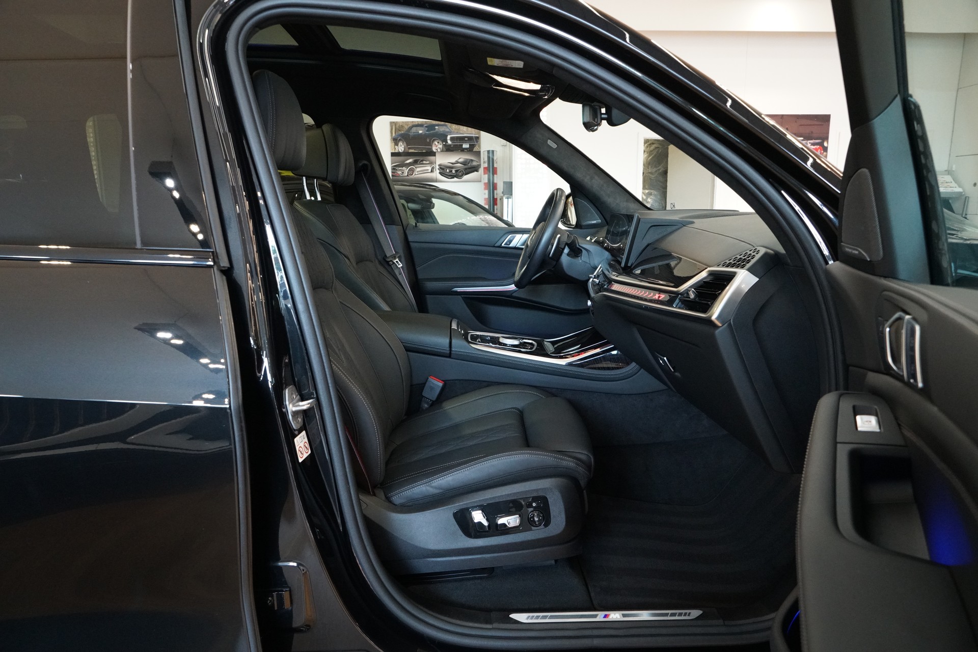 BMW X7 xDrive 48V 40d M Sport Pro Steptronic 7-Plätzer-image-25