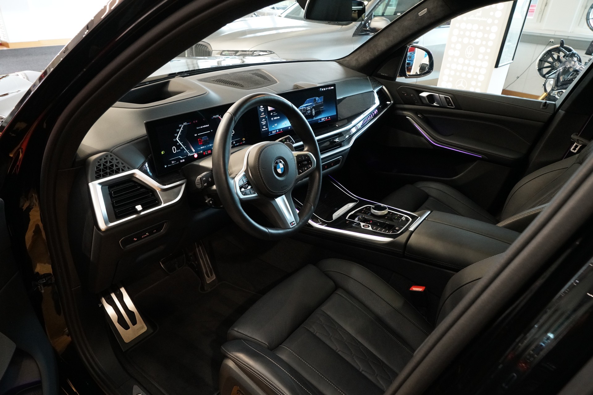BMW X7 xDrive 48V 40d M Sport Pro Steptronic 7-Plätzer-image-10