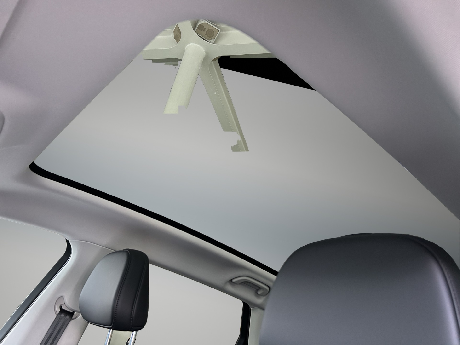 LEAPMOTOR C10 1.5 Hybrid EV-image-10