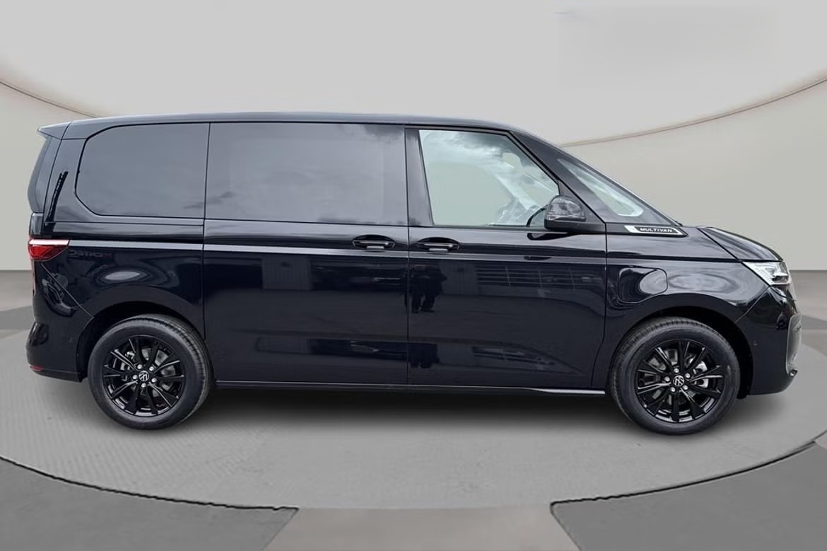 VW Multivan 1.5 eHybrid Life 4Motion DSG-showroom-element-1