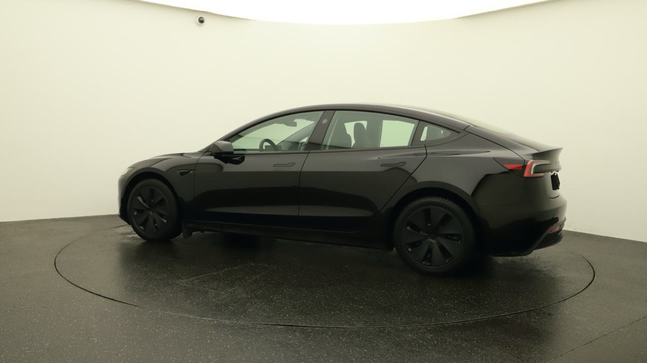TESLA Model 3 Long Range Dual Motor AWD-image-2