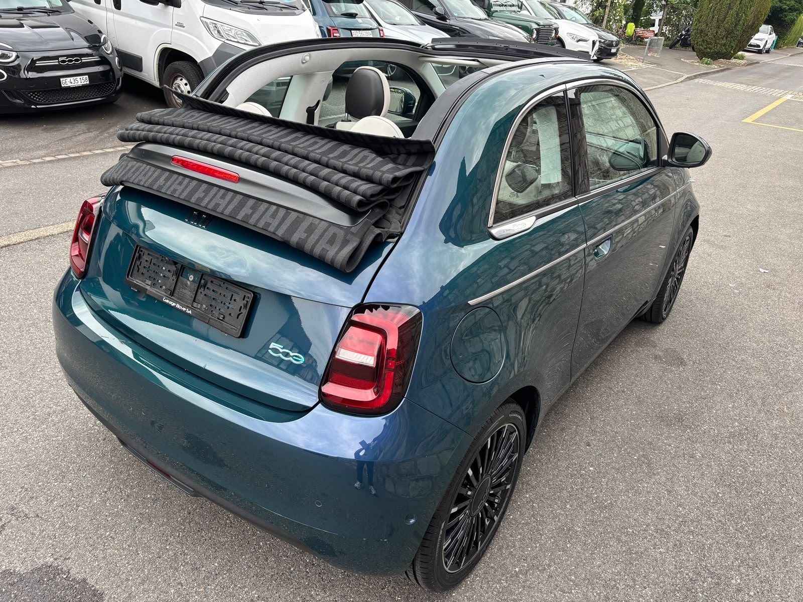 FIAT 500 C electric 87 kW La Prima-showroom-element-2
