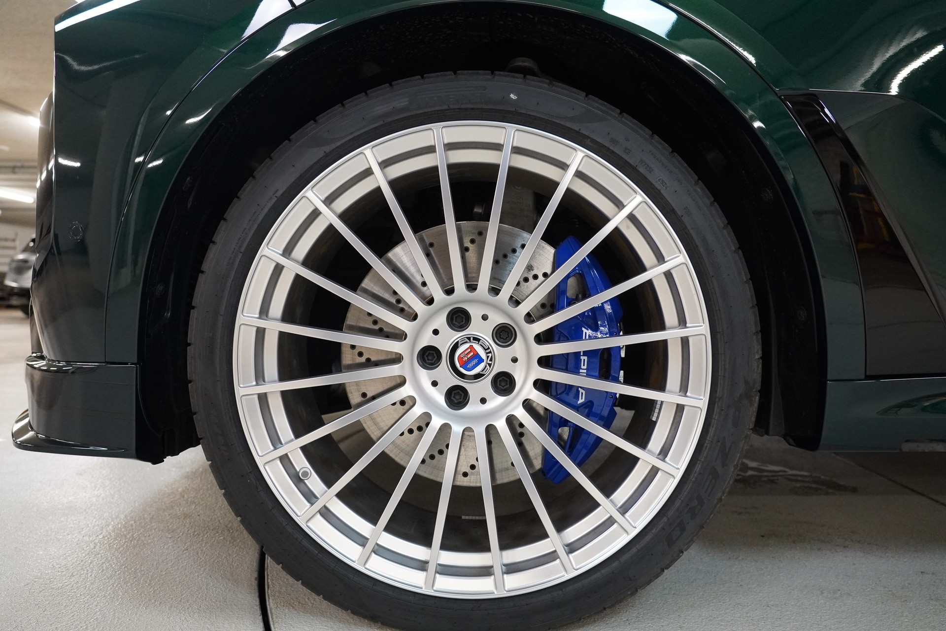 BMW-ALPINA XB 7 4.4 48V Allrad MANUFAKTUR-image-9