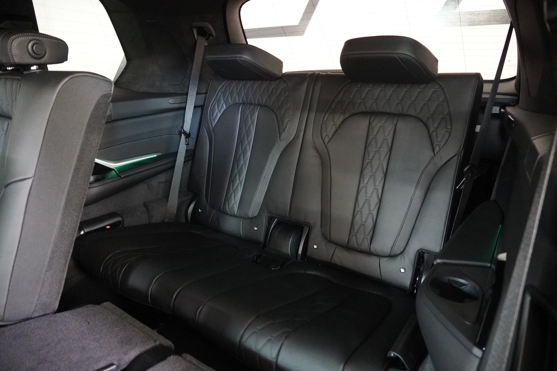 BMW-ALPINA XB 7 4.4 48V Allrad MANUFAKTUR-image-13