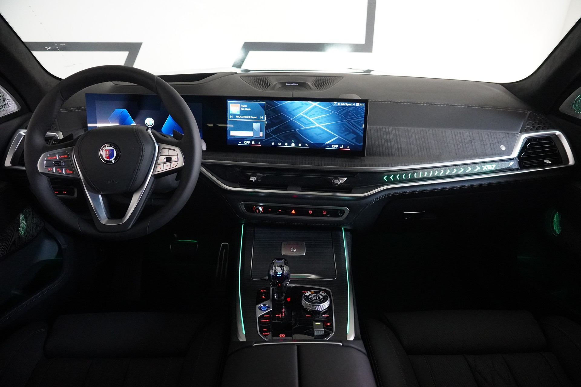 BMW-ALPINA XB 7 4.4 48V Allrad MANUFAKTUR-image-18