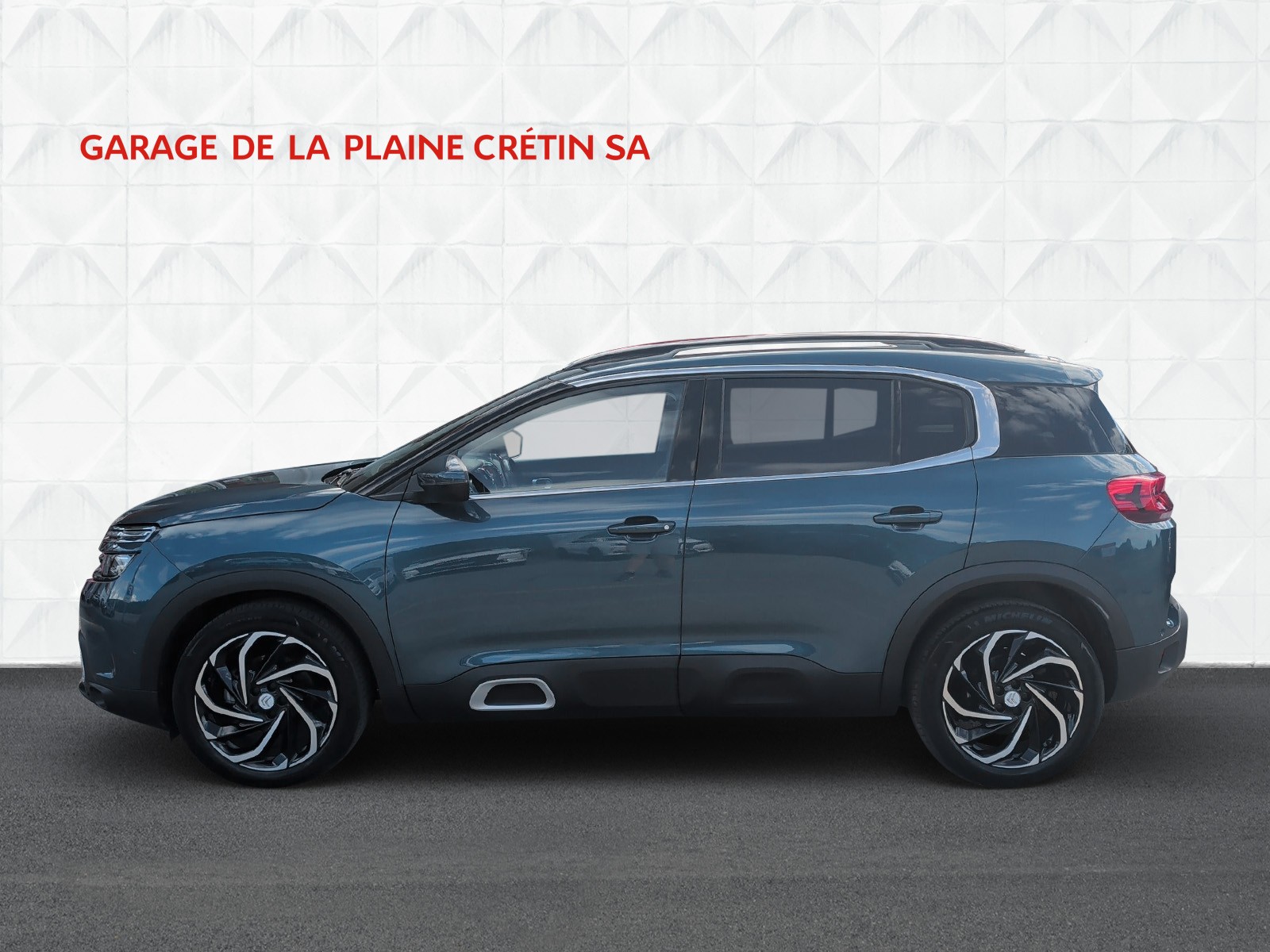 CITROEN C5 Aircross 1.6i Shine EAT8-showroom-element-2
