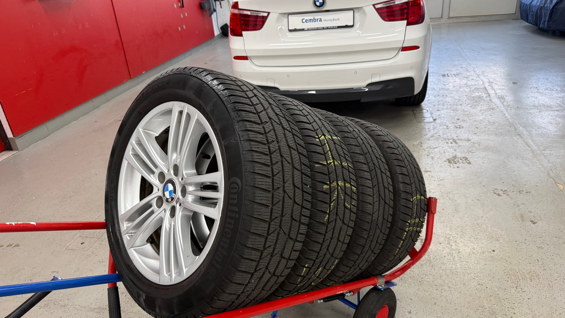 BMW X3 xDrive 30d Steptronic M Paket aus 1 Hand, Servicegepflegt, ab MFK, 8 fach Rad, Garantie 12 M./20000km-image-8