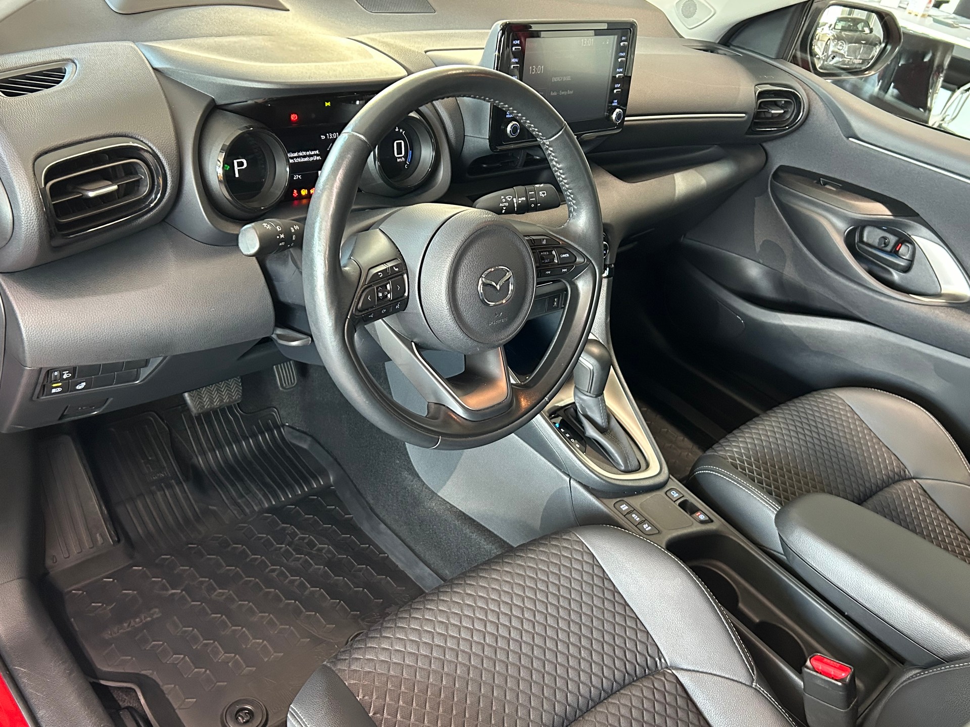 MAZDA 2 Hybrid Select-image-8