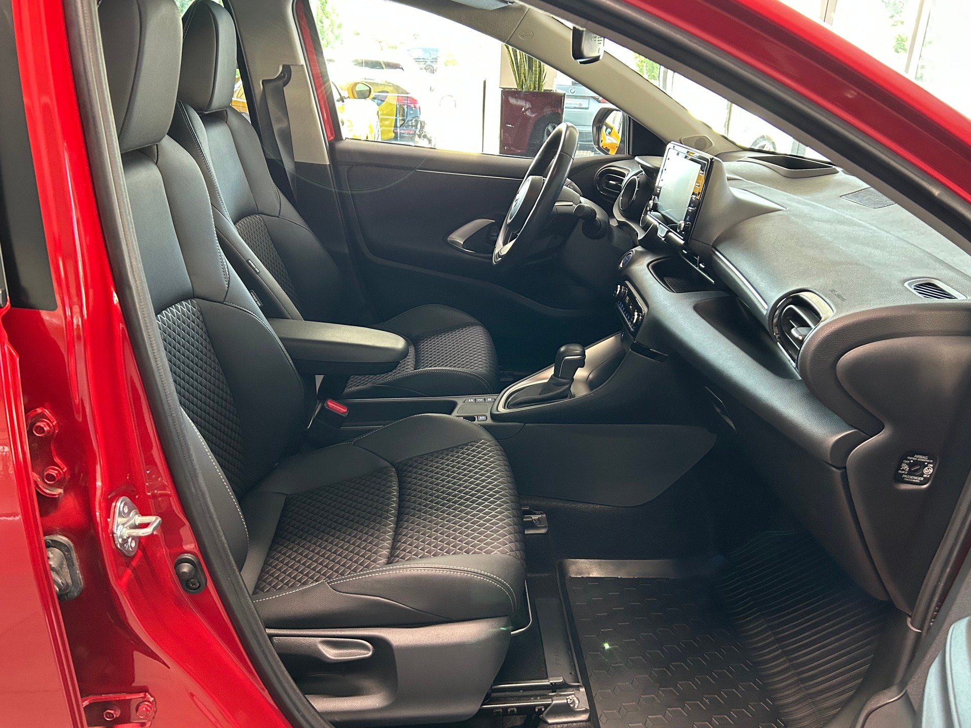 MAZDA 2 Hybrid Select-image-11