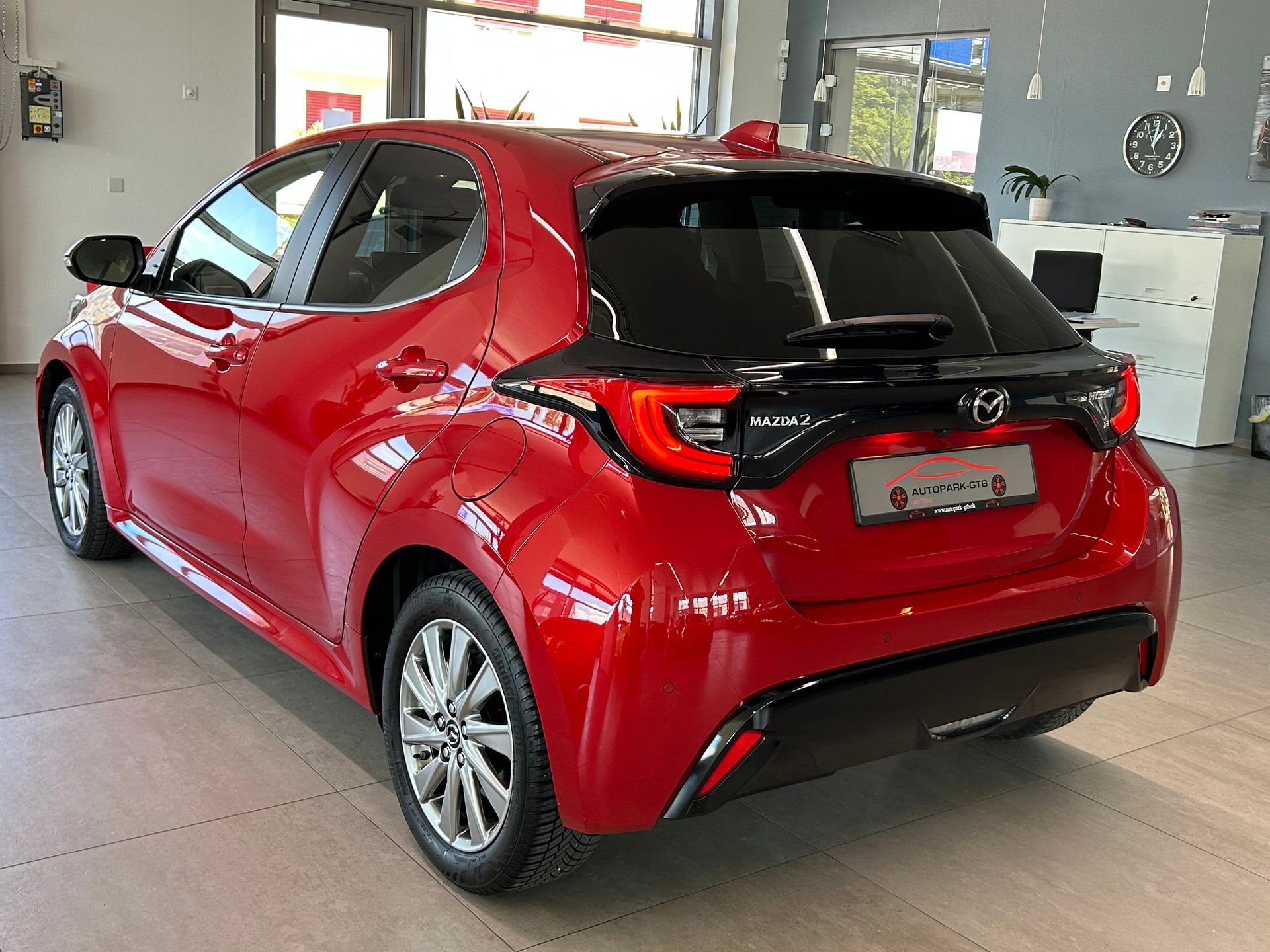 MAZDA 2 Hybrid Select-image-6