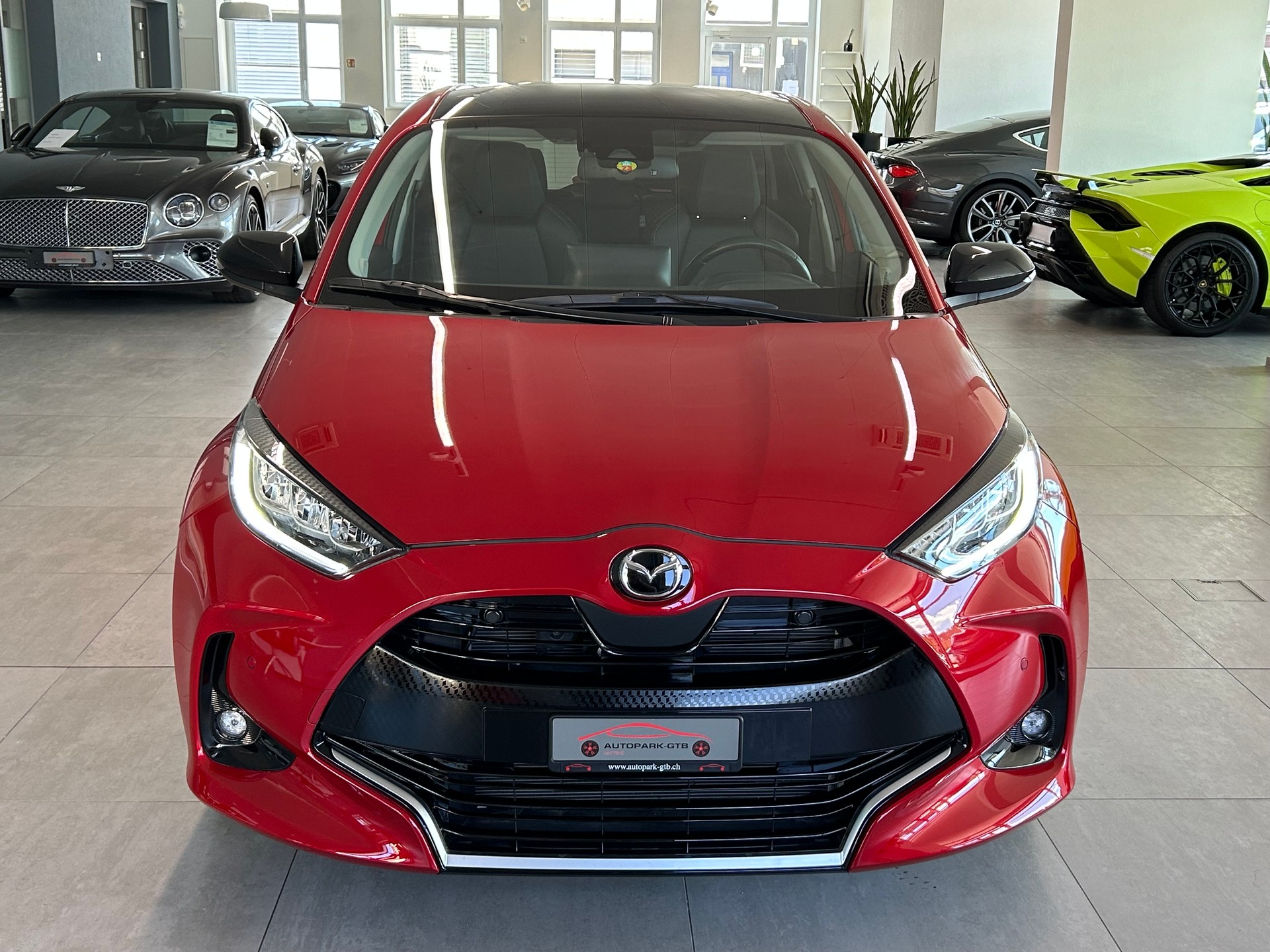 MAZDA 2 Hybrid Select-showroom-element-2