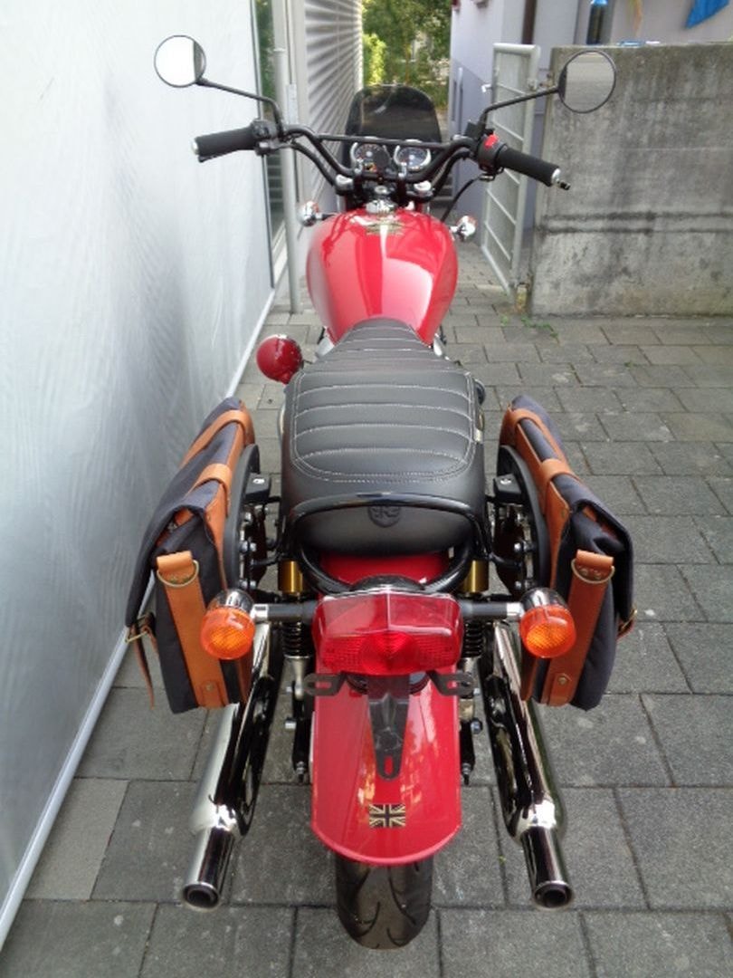 ROYAL ENFIELD INTERCEPTOR 650 TWIN-image-4