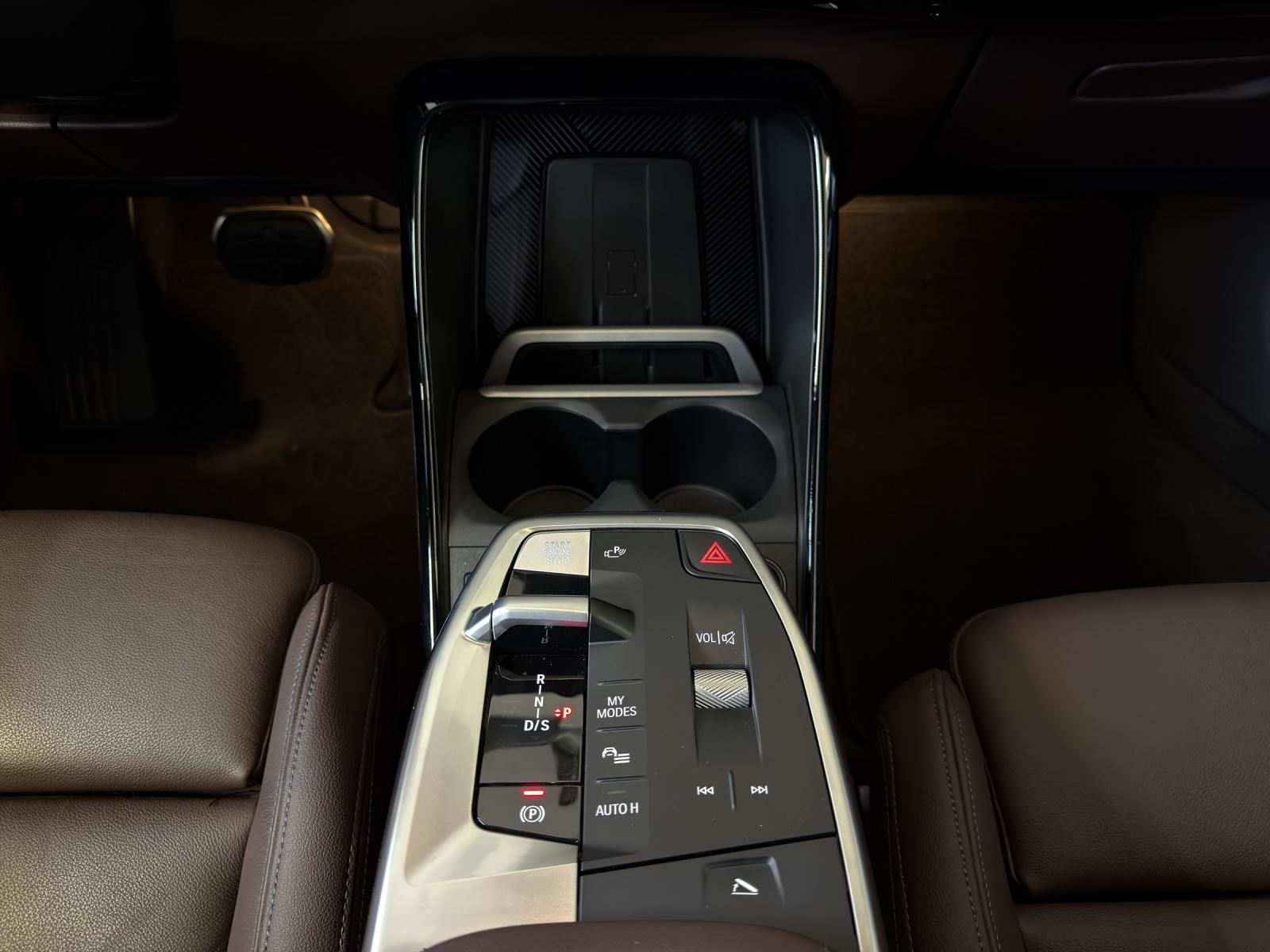 BMW 223i xDrive Active Tourer M-SportPaket-image-15