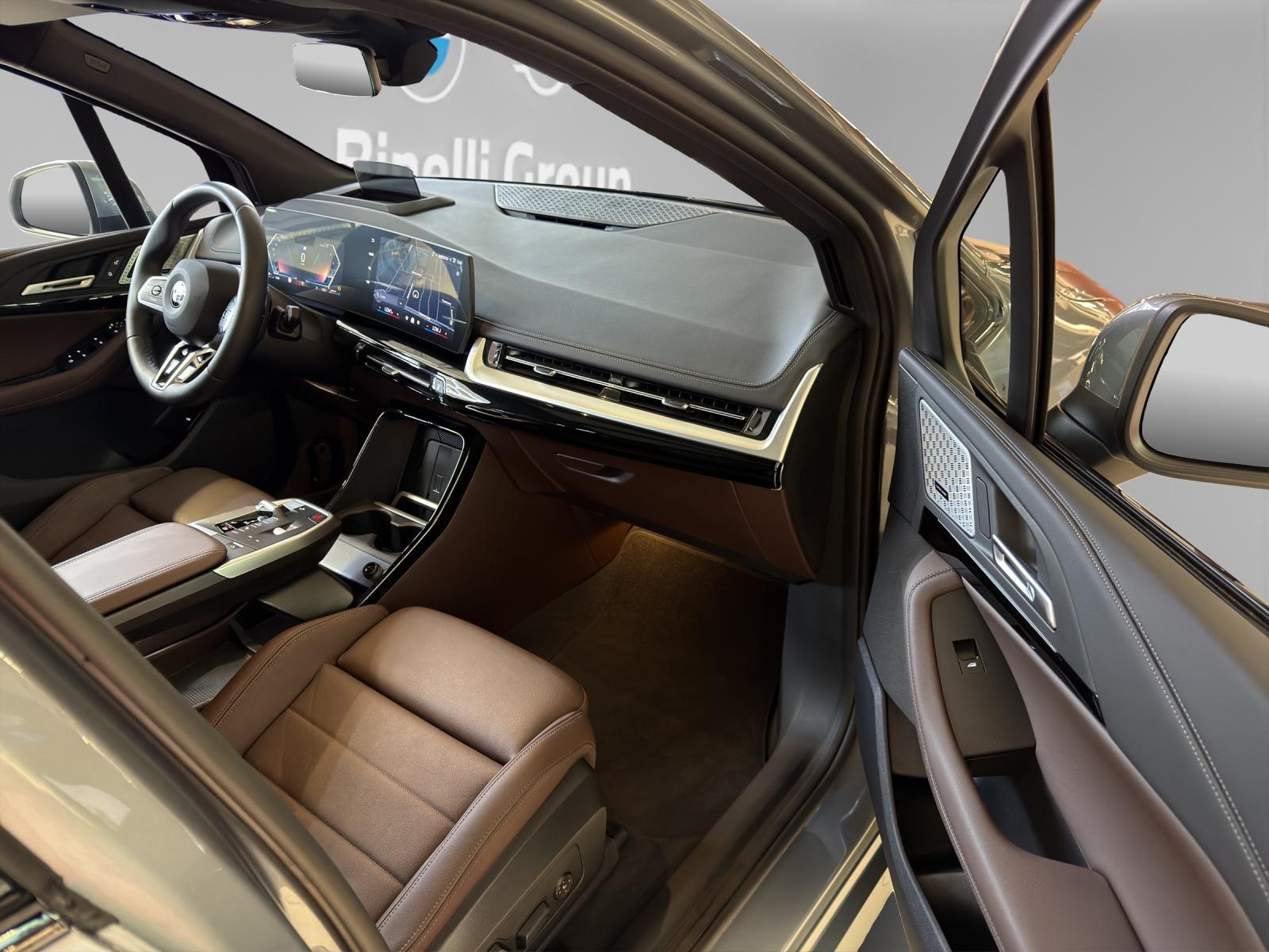 BMW 223i xDrive Active Tourer M-SportPaket-image-17