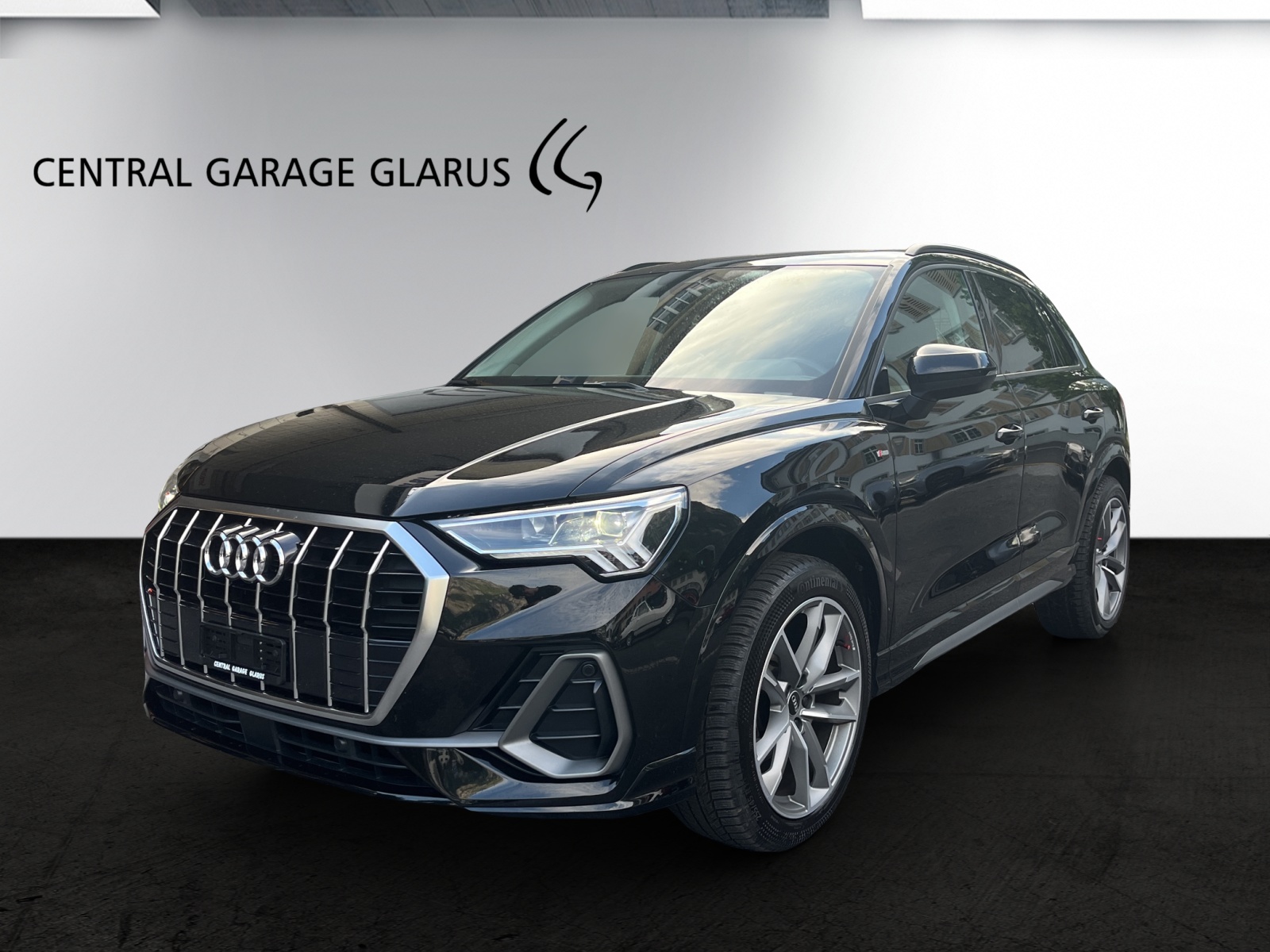 AUDI Q3 35 TFSI S line Attraction S-tronic