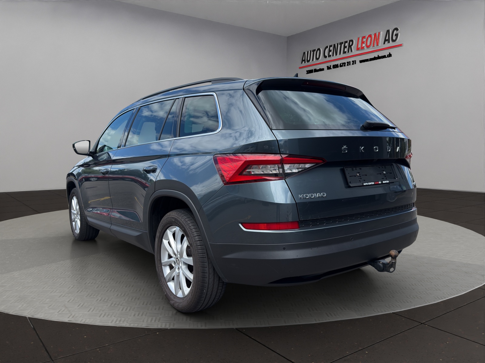 SKODA Kodiaq 2.0 TSI 4x4 Style-showroom-element-3
