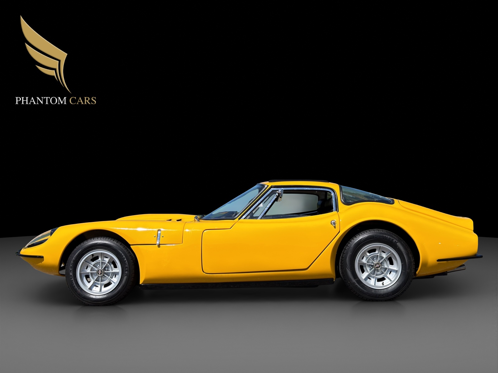 MARCOS 3000 GT-image-4