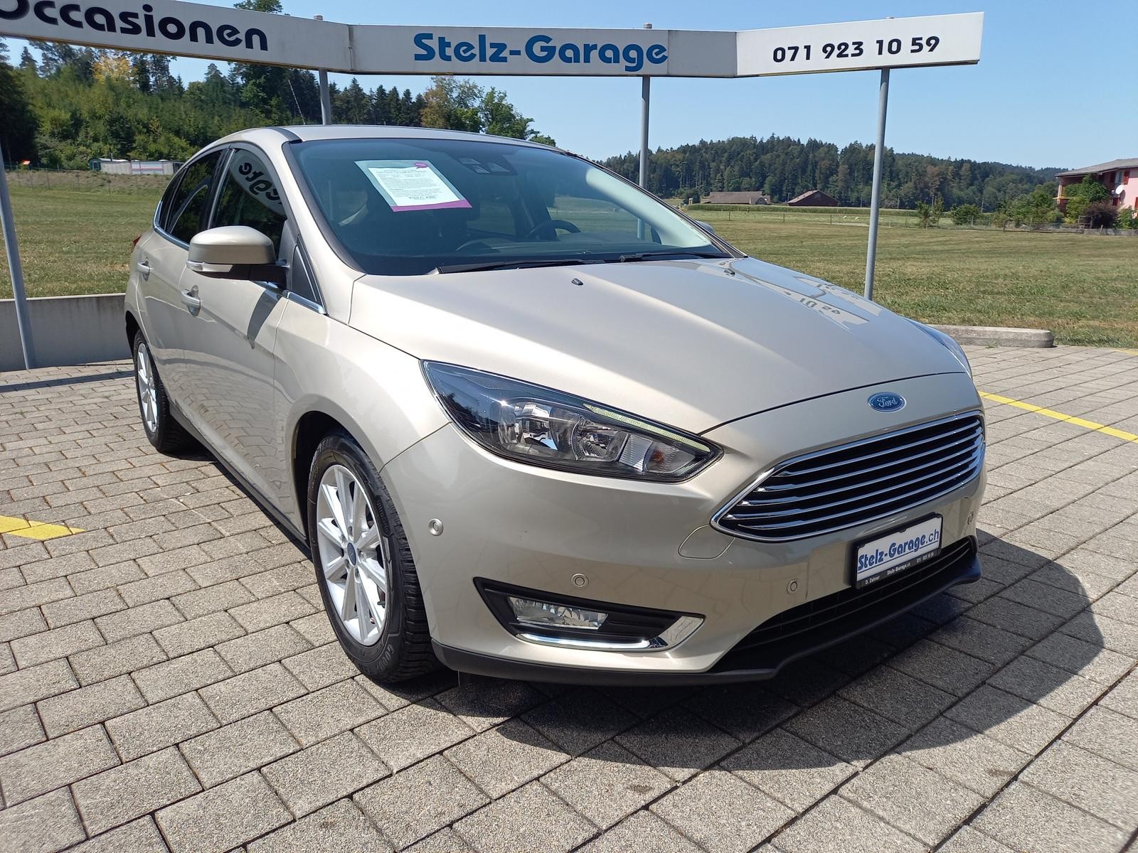 FORD Focus 1.5 SCTi Titanium Automatic-showroom-element-3
