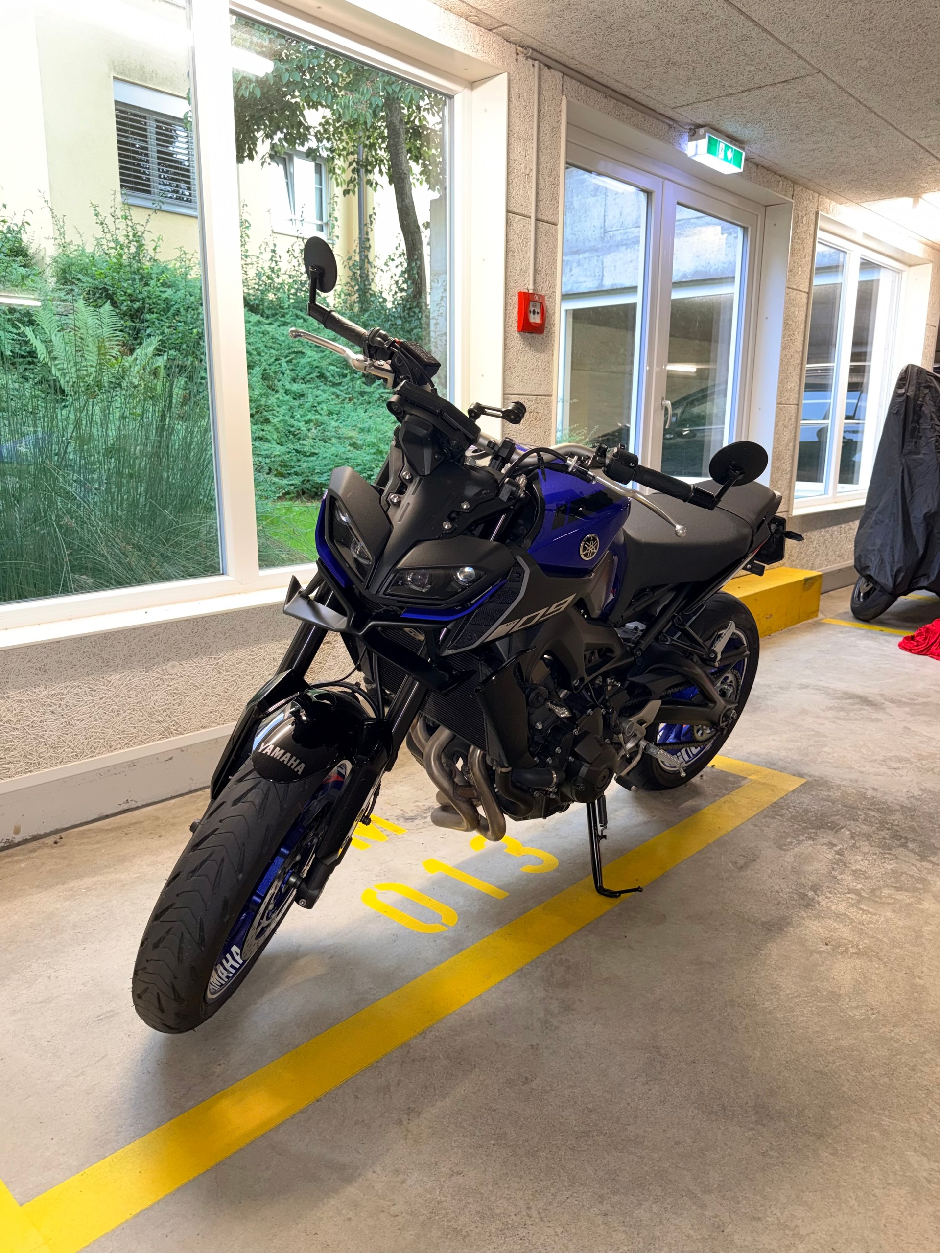 YAMAHA MT-09 ABS-image-0