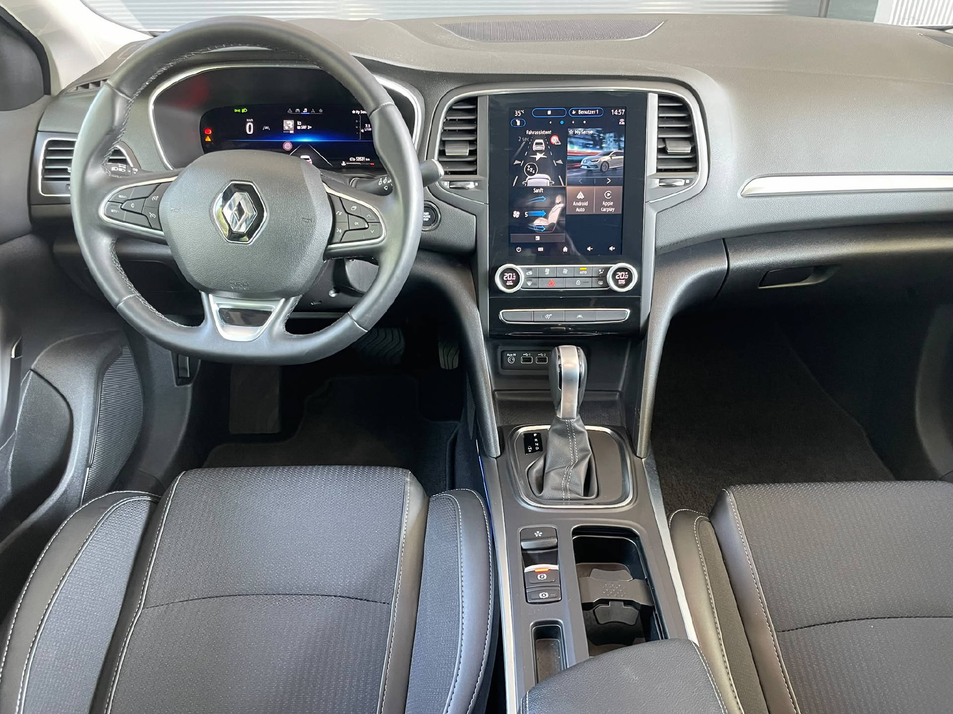 RENAULT Mégane Grandtour 1.3 TCe 140 techno EDC-image-6