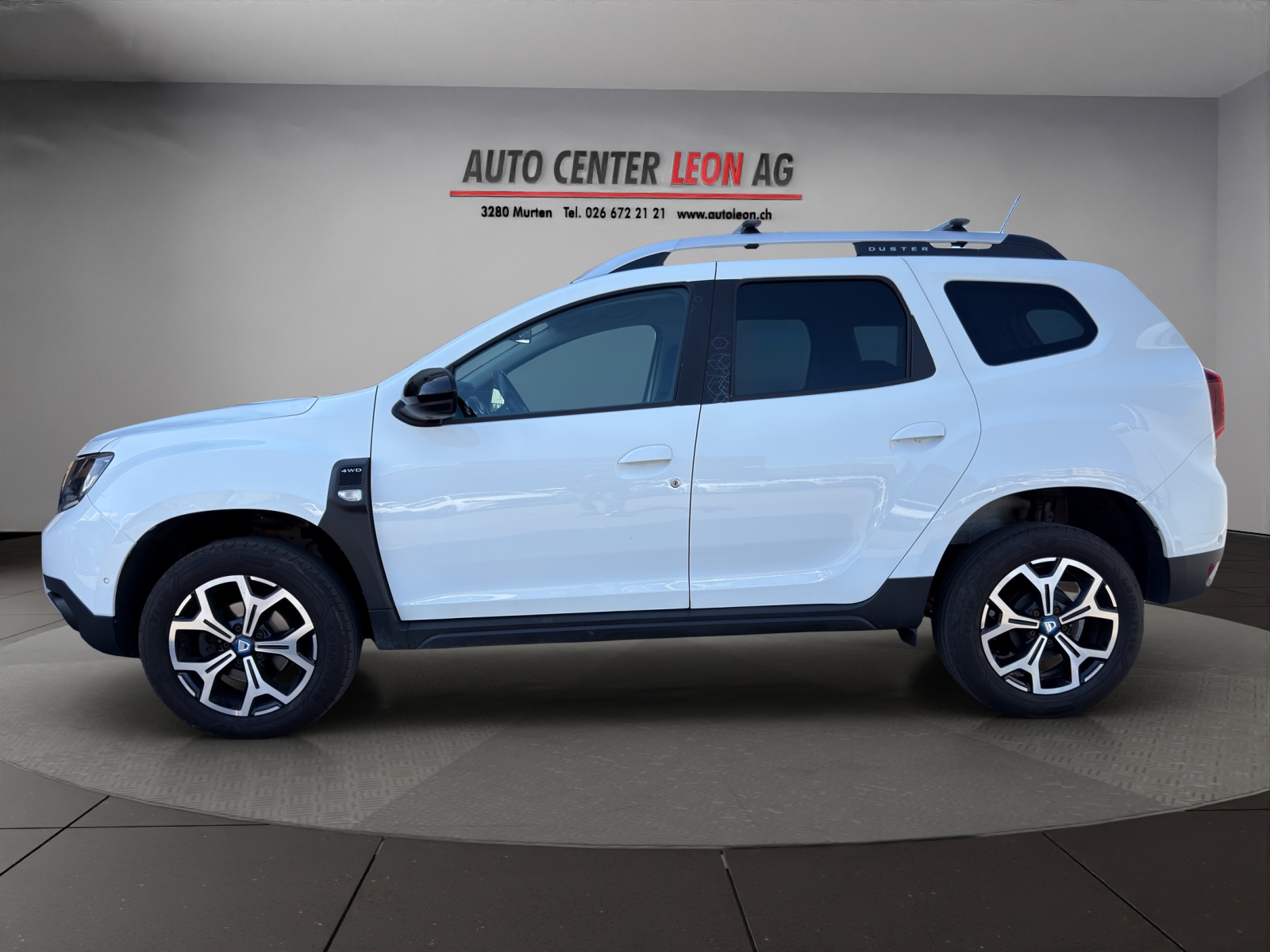 DACIA Duster TCe 130 Celebration 4x4-showroom-element-2
