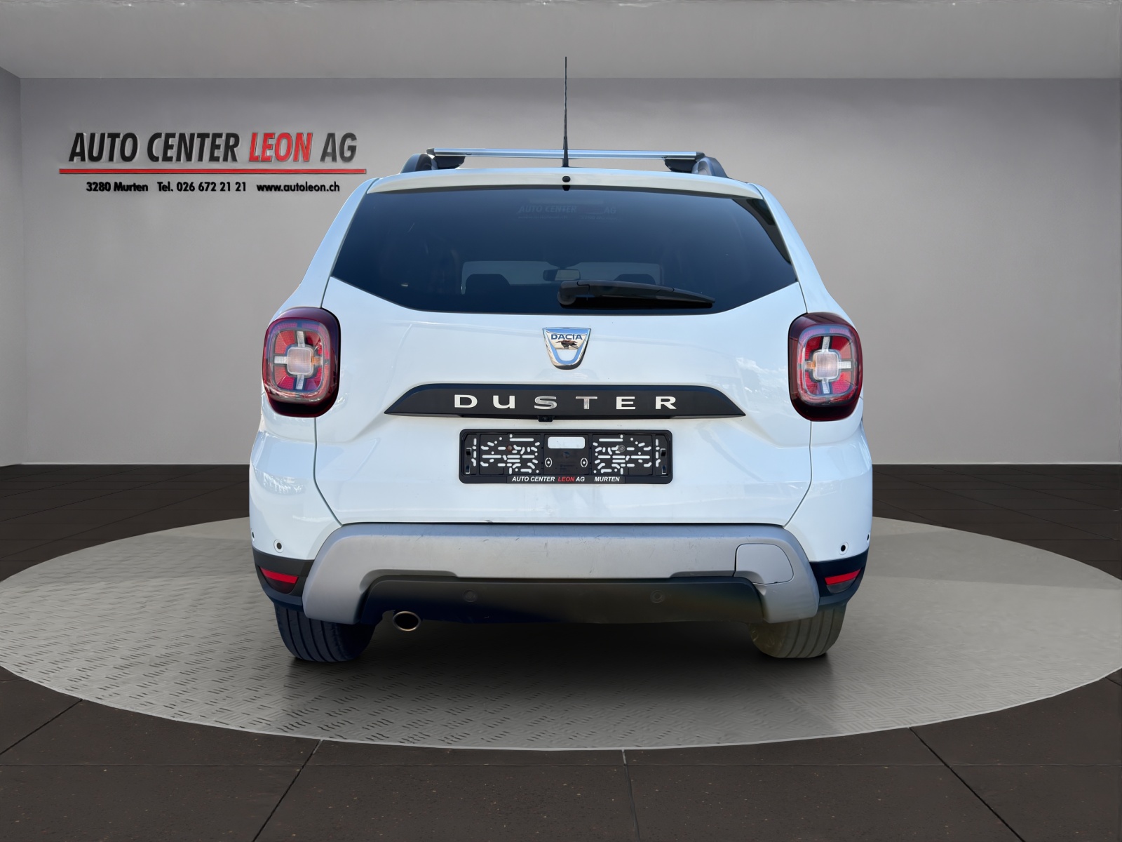 DACIA Duster TCe 130 Celebration 4x4-image-4