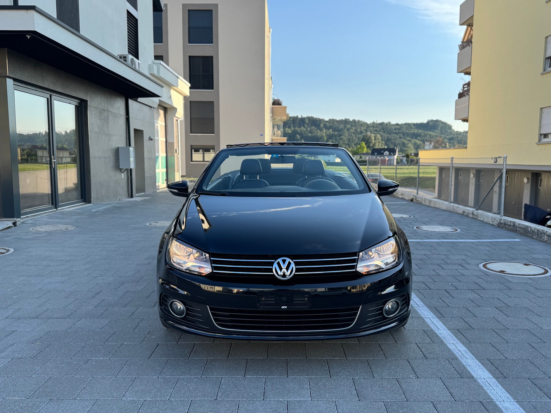 VW Eos 1.4 TSI Cabriolet-image-6