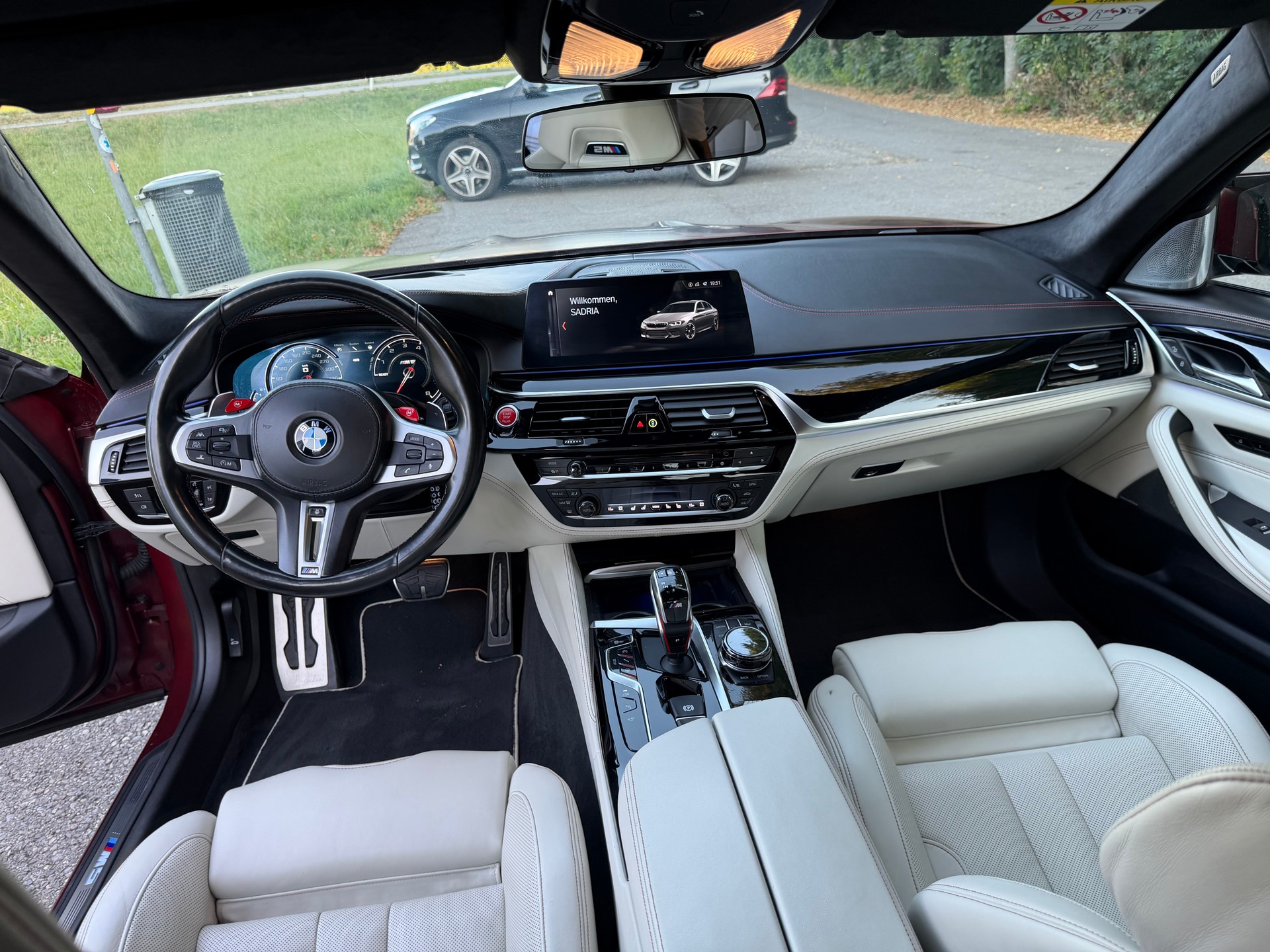 BMW M5 xDrive Drivelogic First Edition-image-6