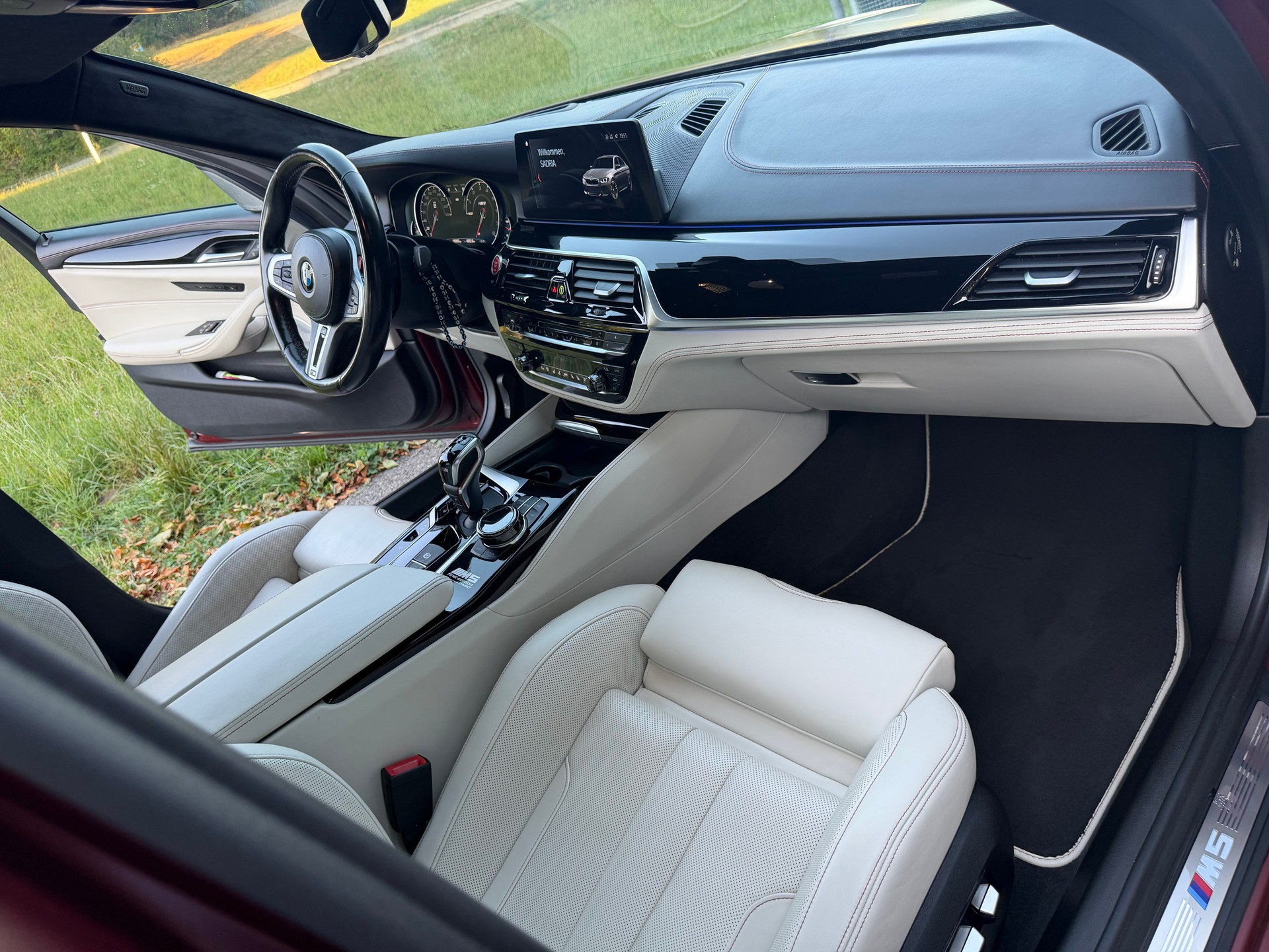 BMW M5 xDrive Drivelogic First Edition-image-7