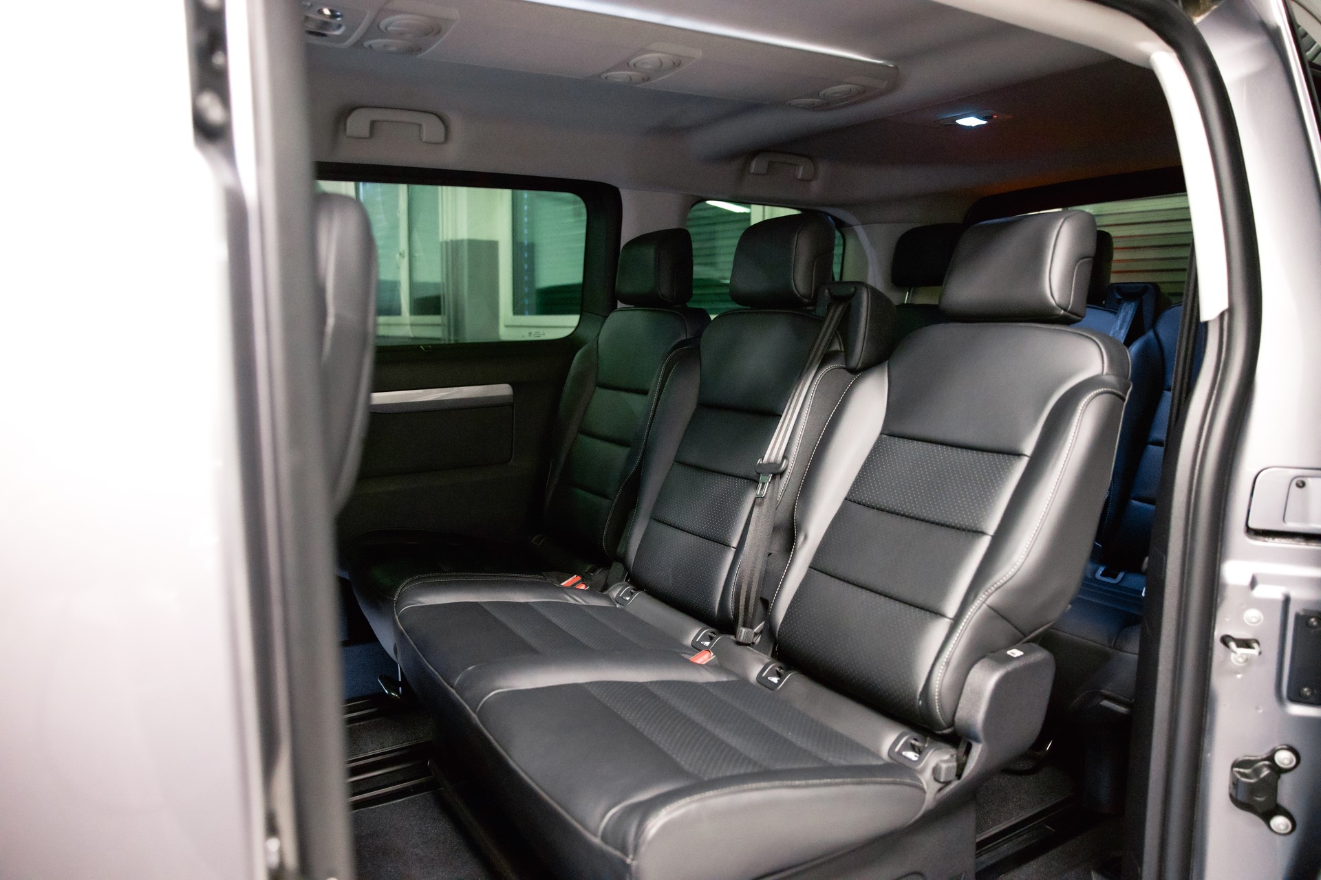 CITROEN Spacetourer 2.0 BlueHDi Max M EAT8 VIP-image-18