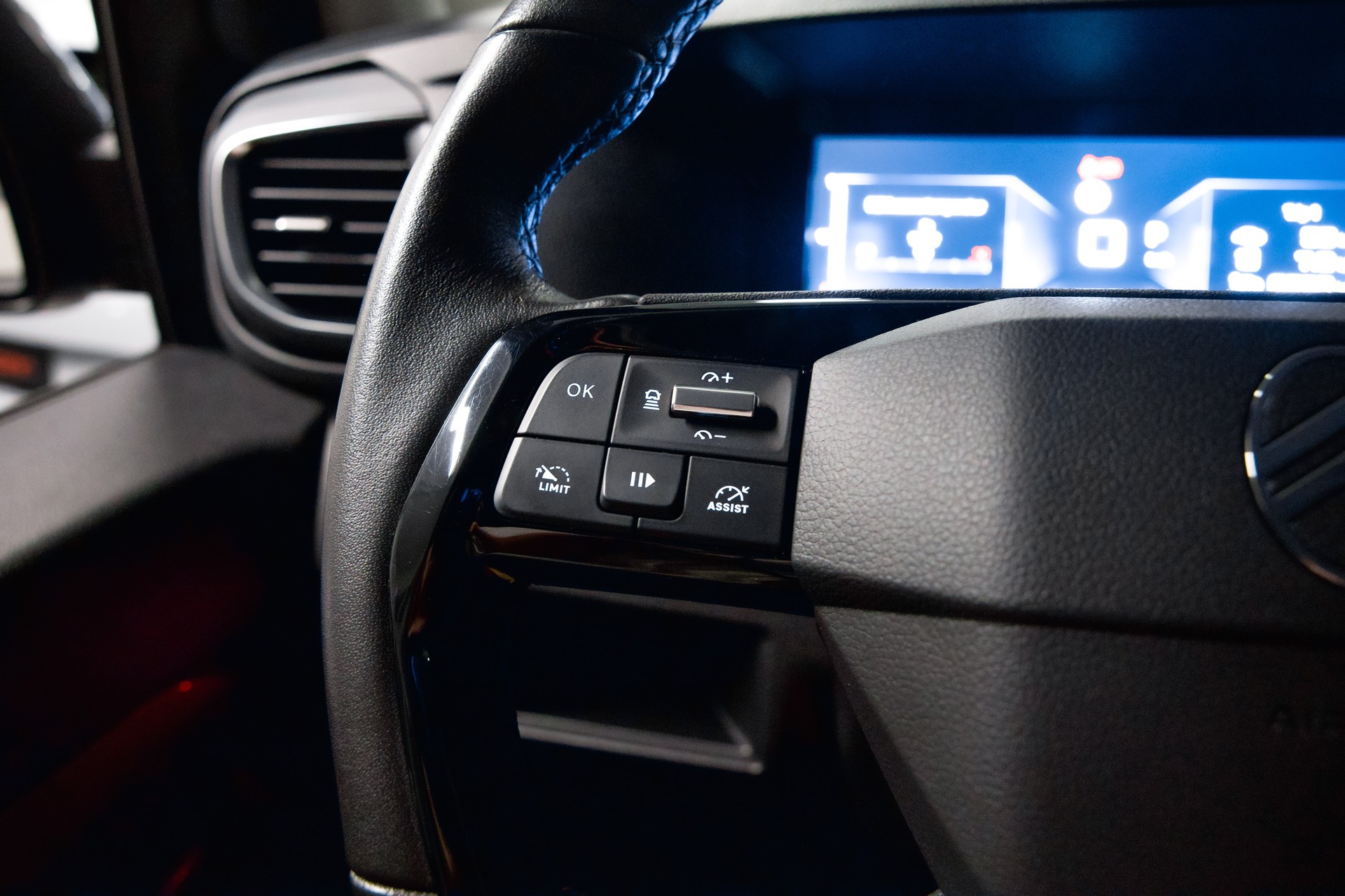 CITROEN Spacetourer 2.0 BlueHDi Max M EAT8 VIP-image-28