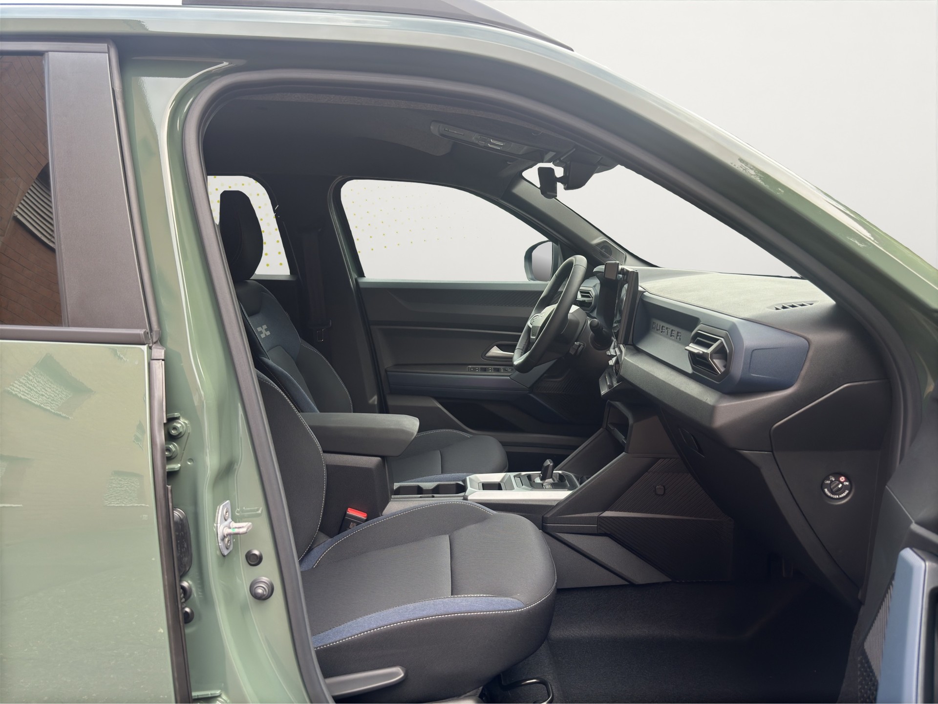 DACIA Duster HEV 140 Journey Safety Aut.-image-12