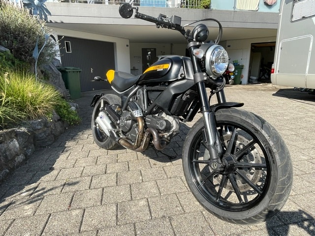 DUCATI Scrambler 800 Full Throttle-image-2