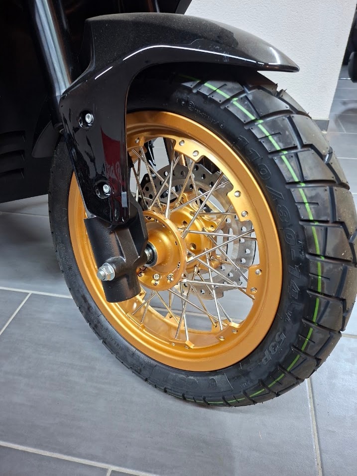SWM Venturo 125-image-8