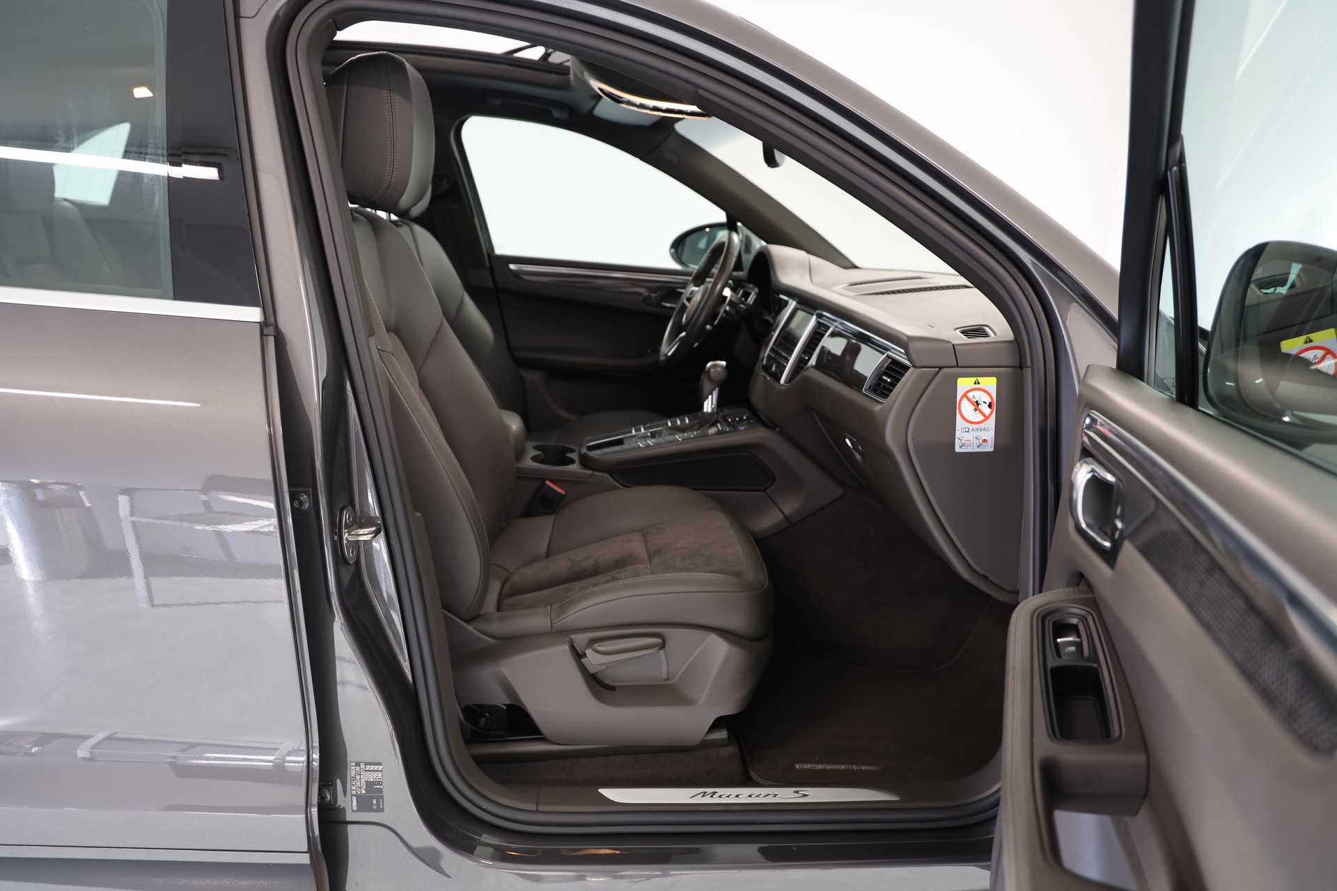 PORSCHE Macan 3.0 V6 S-image-10
