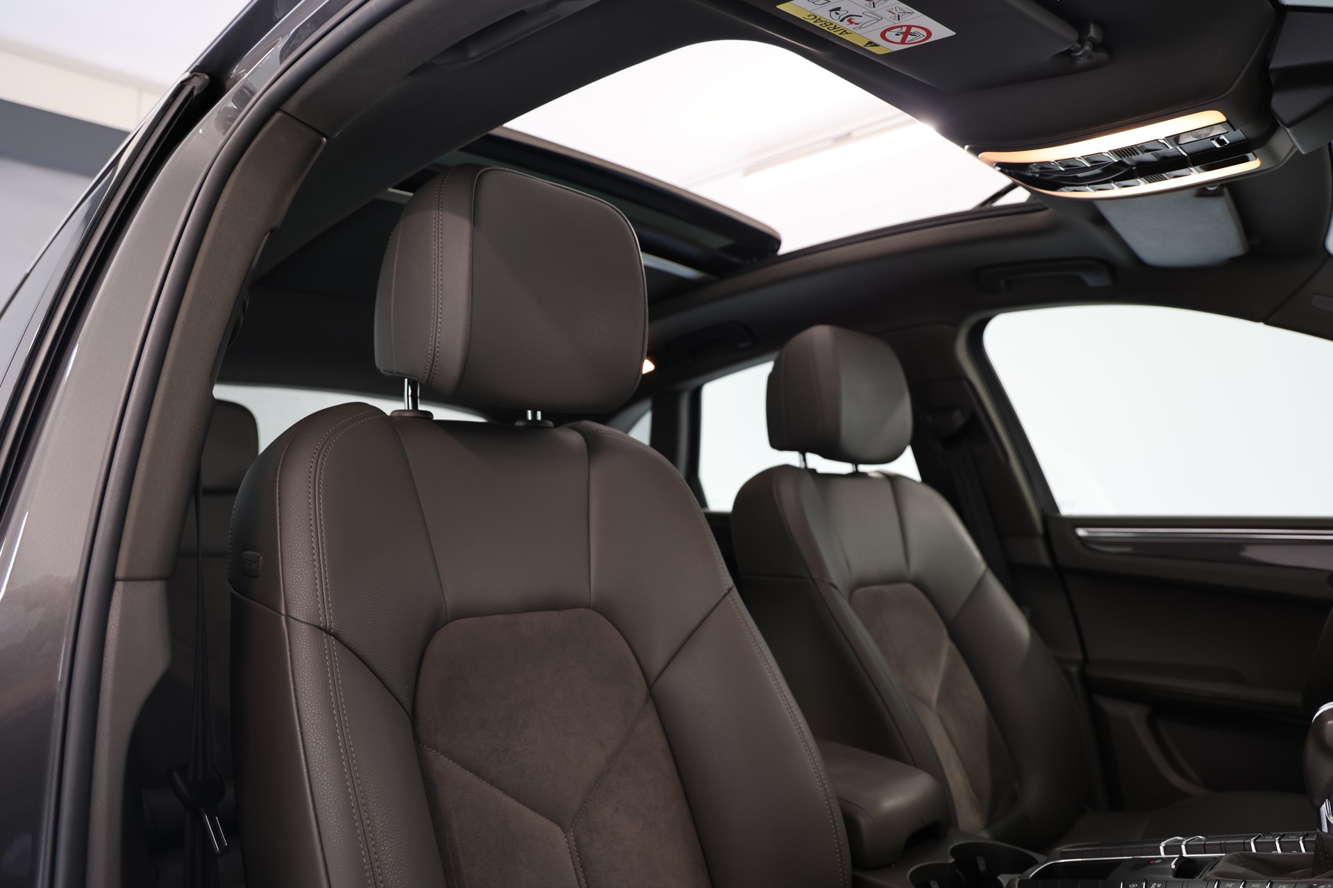 PORSCHE Macan 3.0 V6 S-image-8